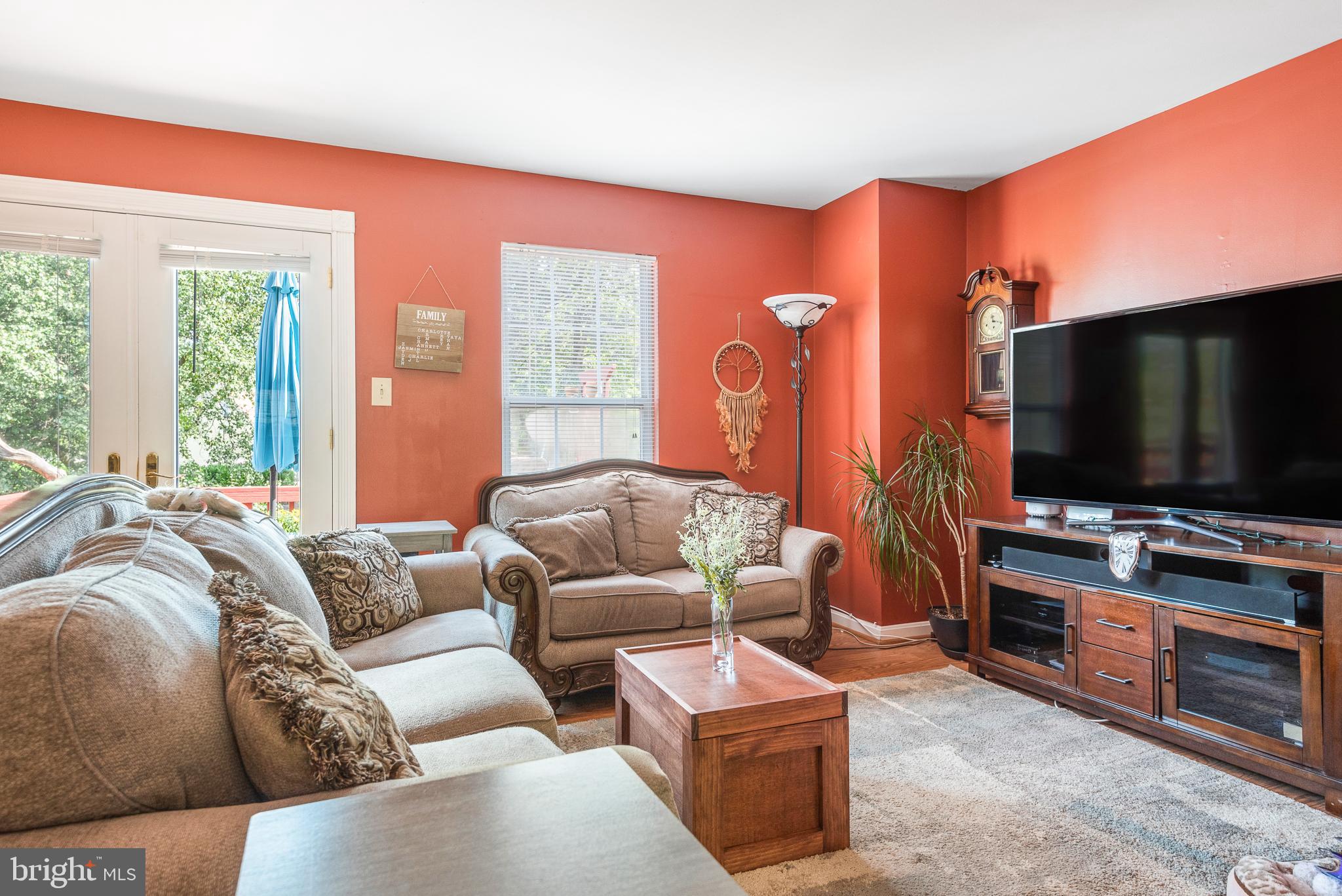 ROLLING BROOK - Residential