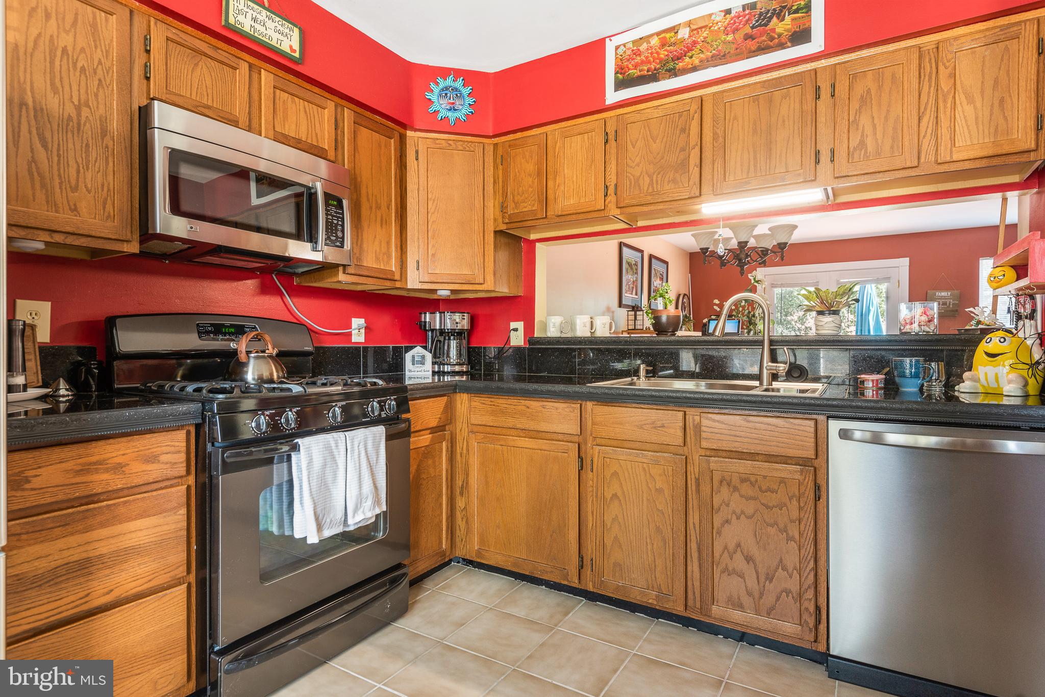 ROLLING BROOK - Residential