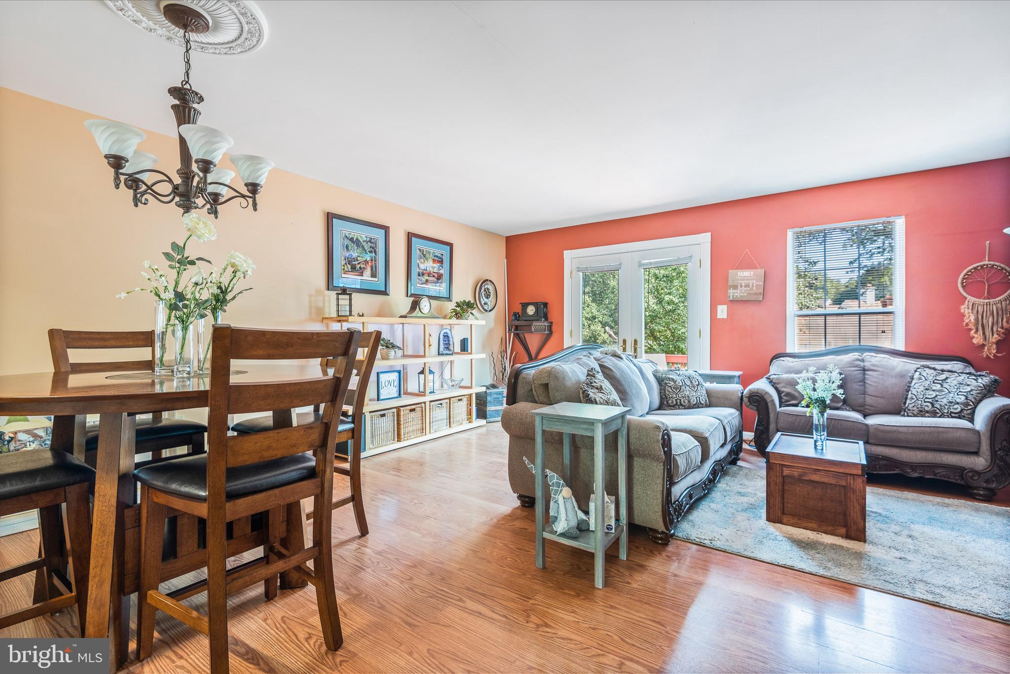 ROLLING BROOK - Residential