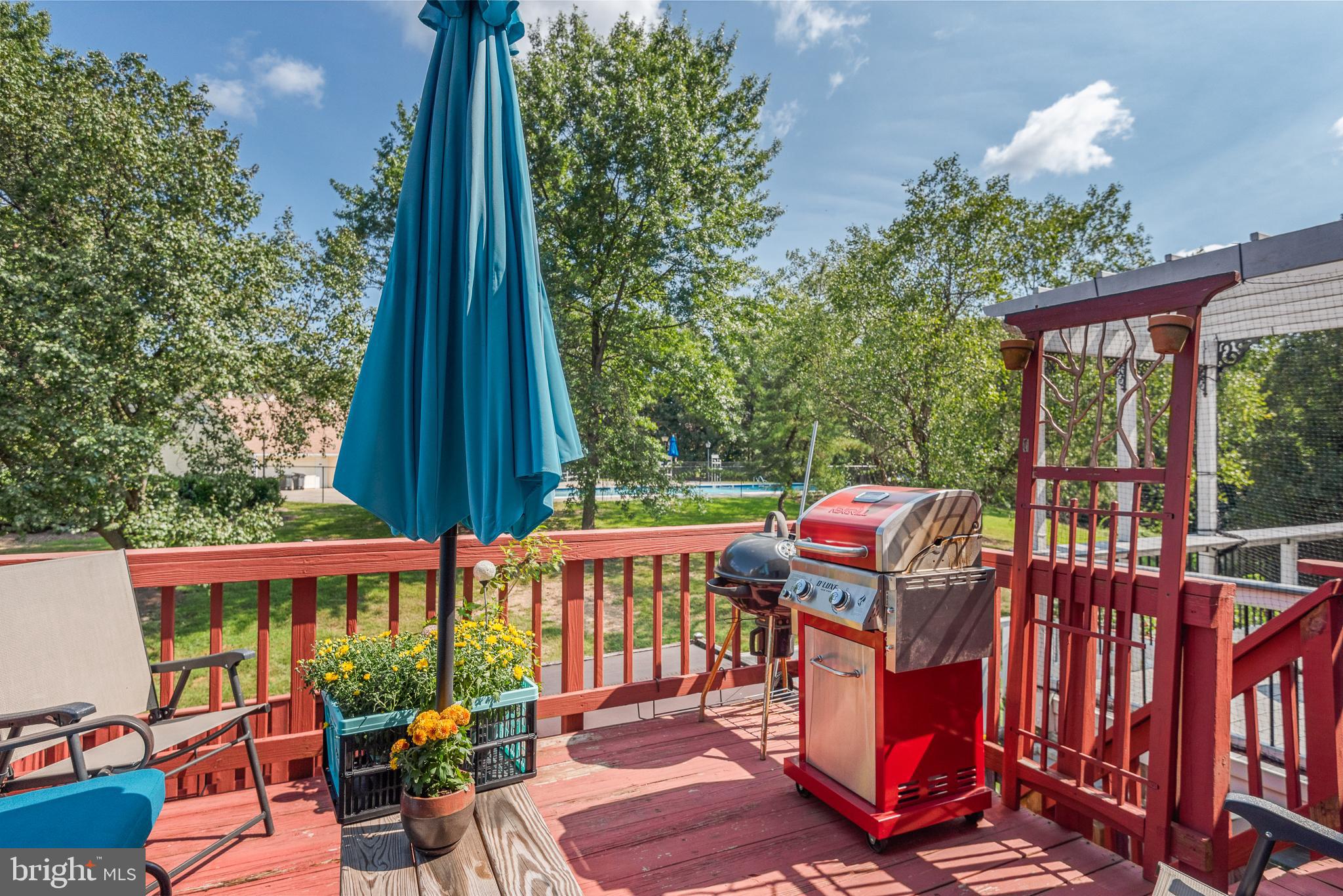 ROLLING BROOK - Residential