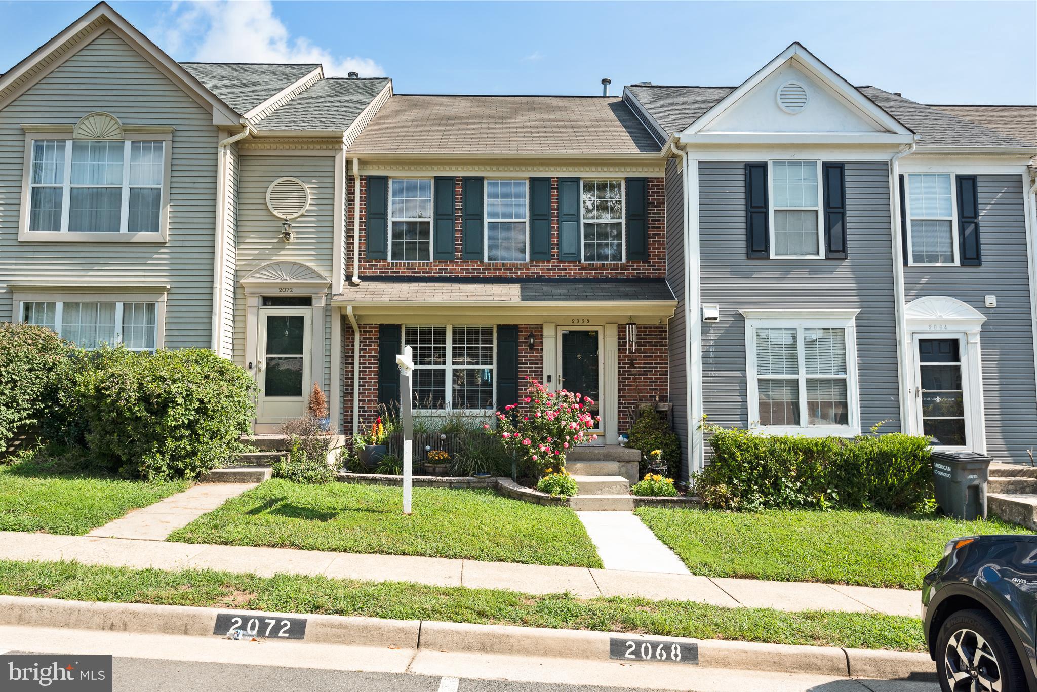 ROLLING BROOK - Residential