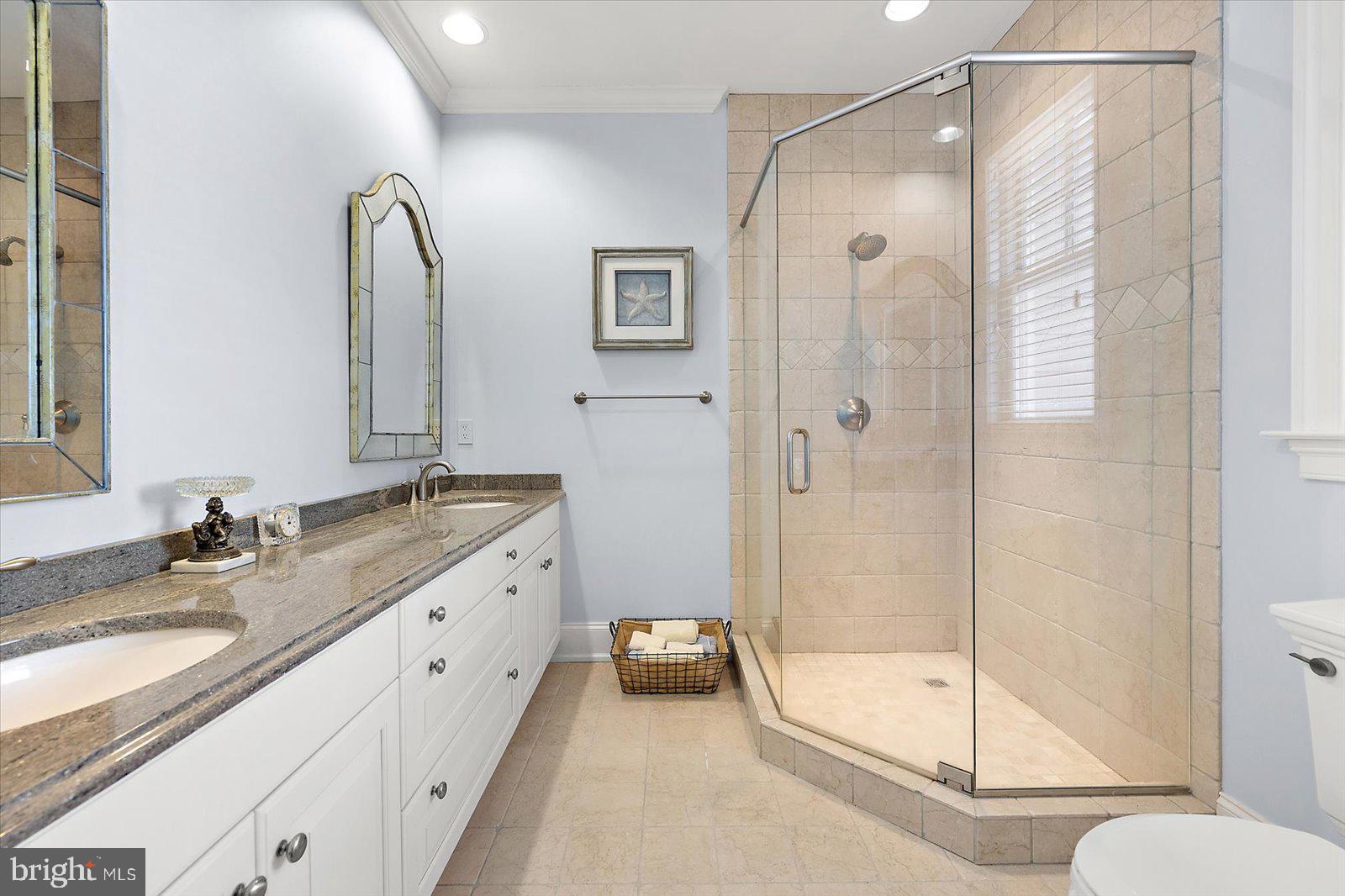 KEEN-WIK - Residential