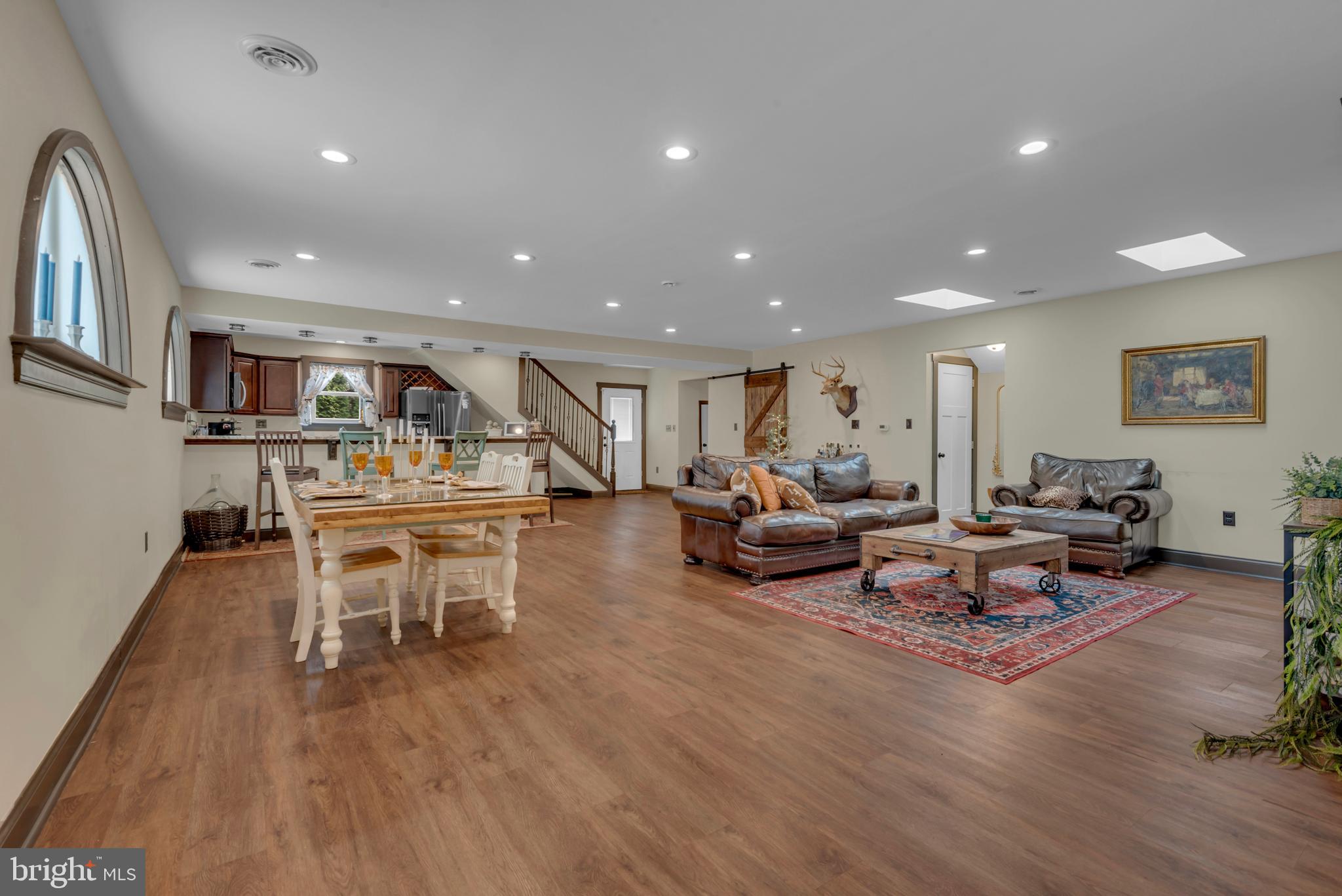 REGULARS - Residential