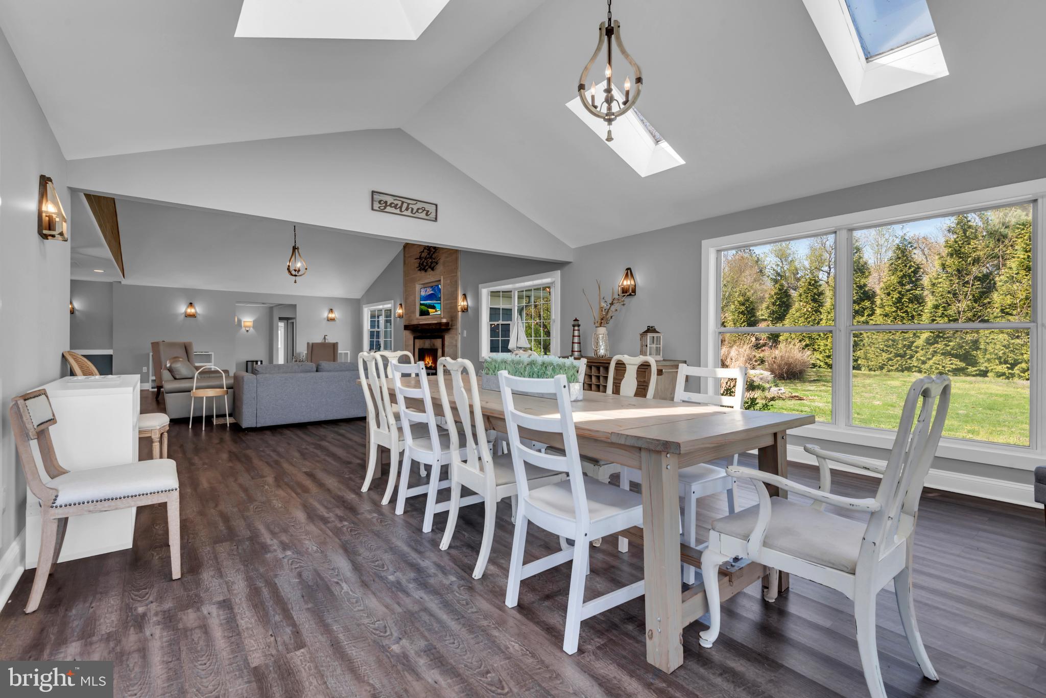 REGULARS - Residential