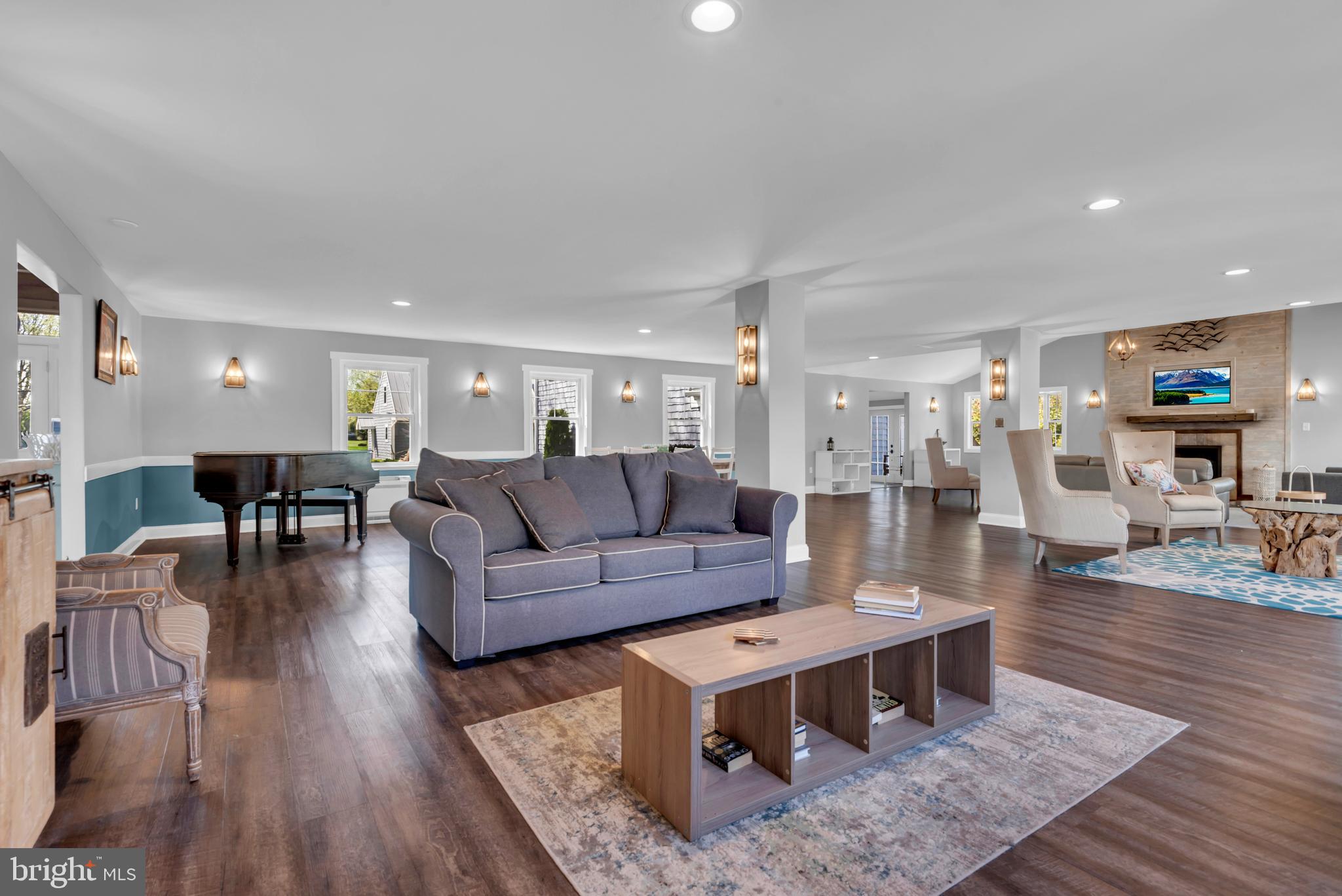 REGULARS - Residential