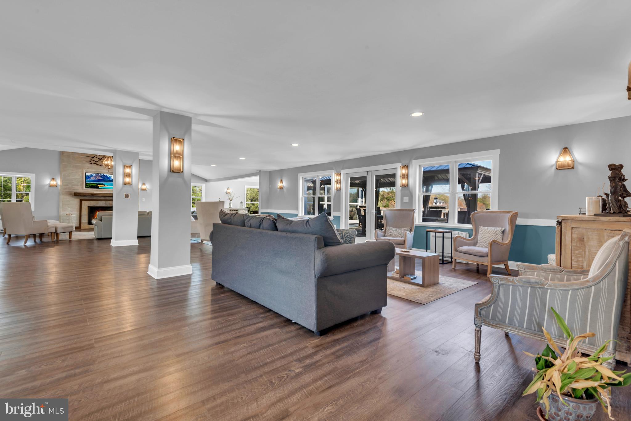 REGULARS - Residential