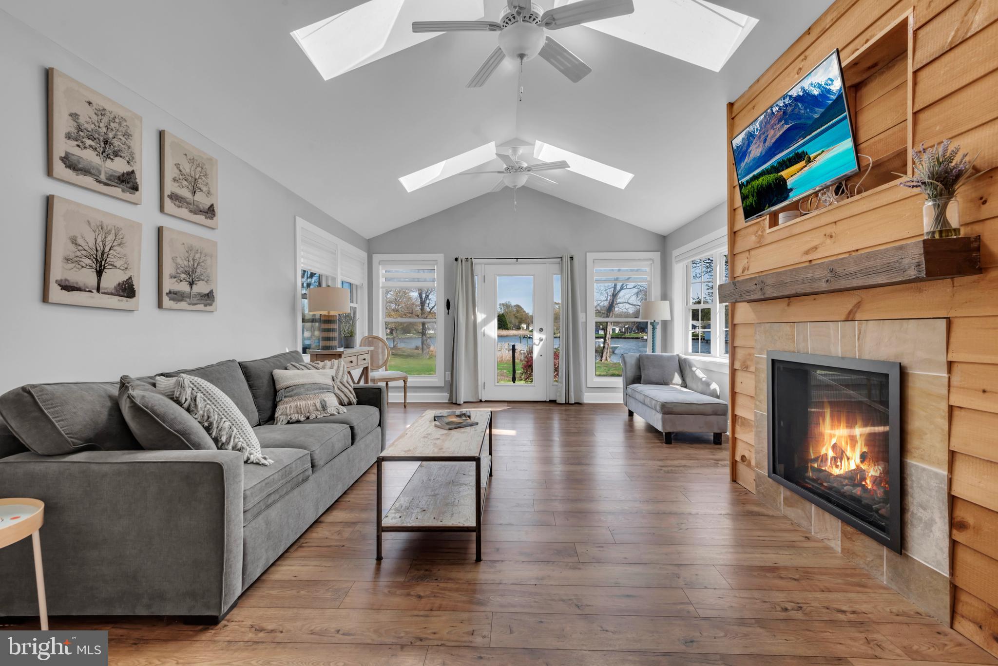 REGULARS - Residential