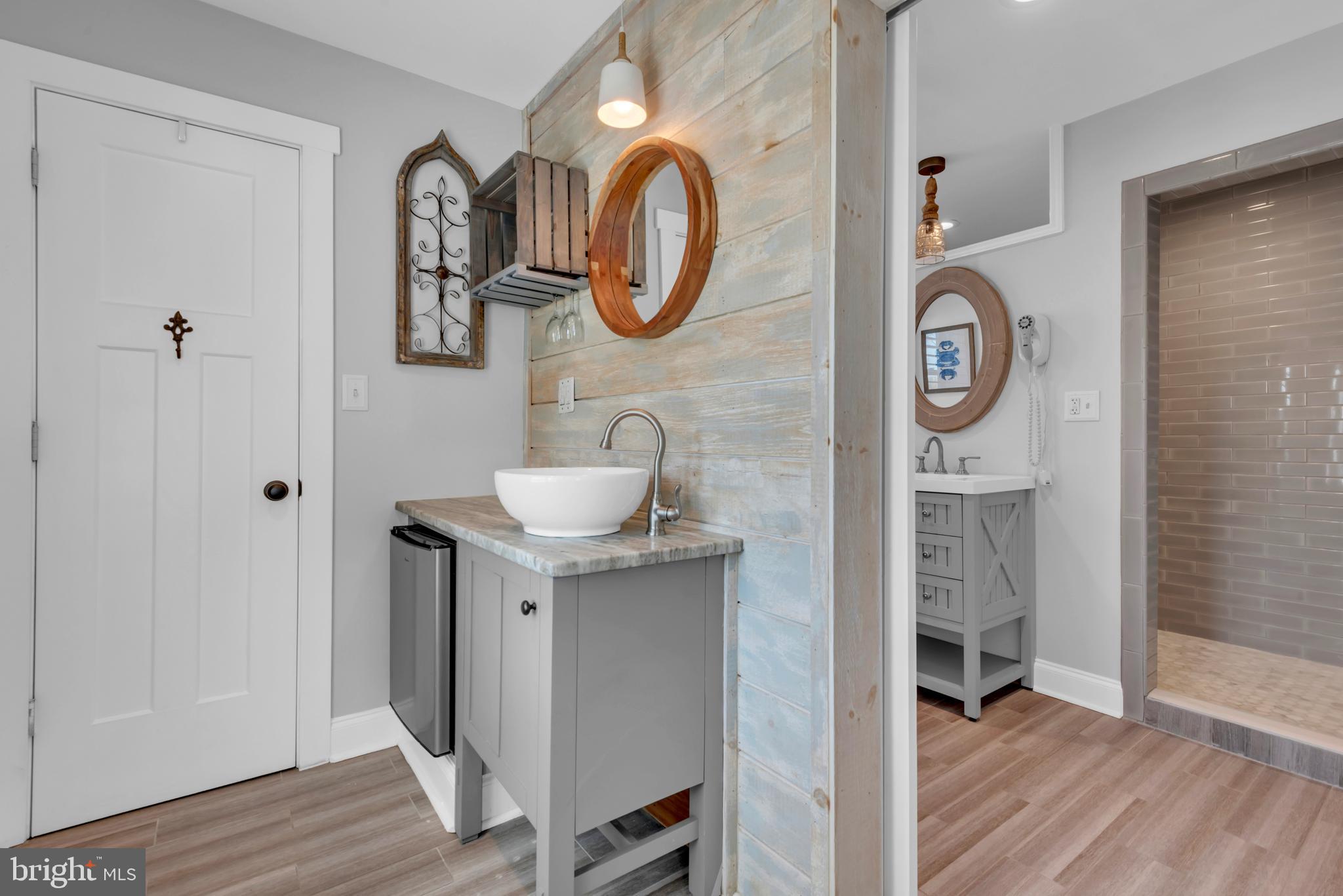 REGULARS - Residential