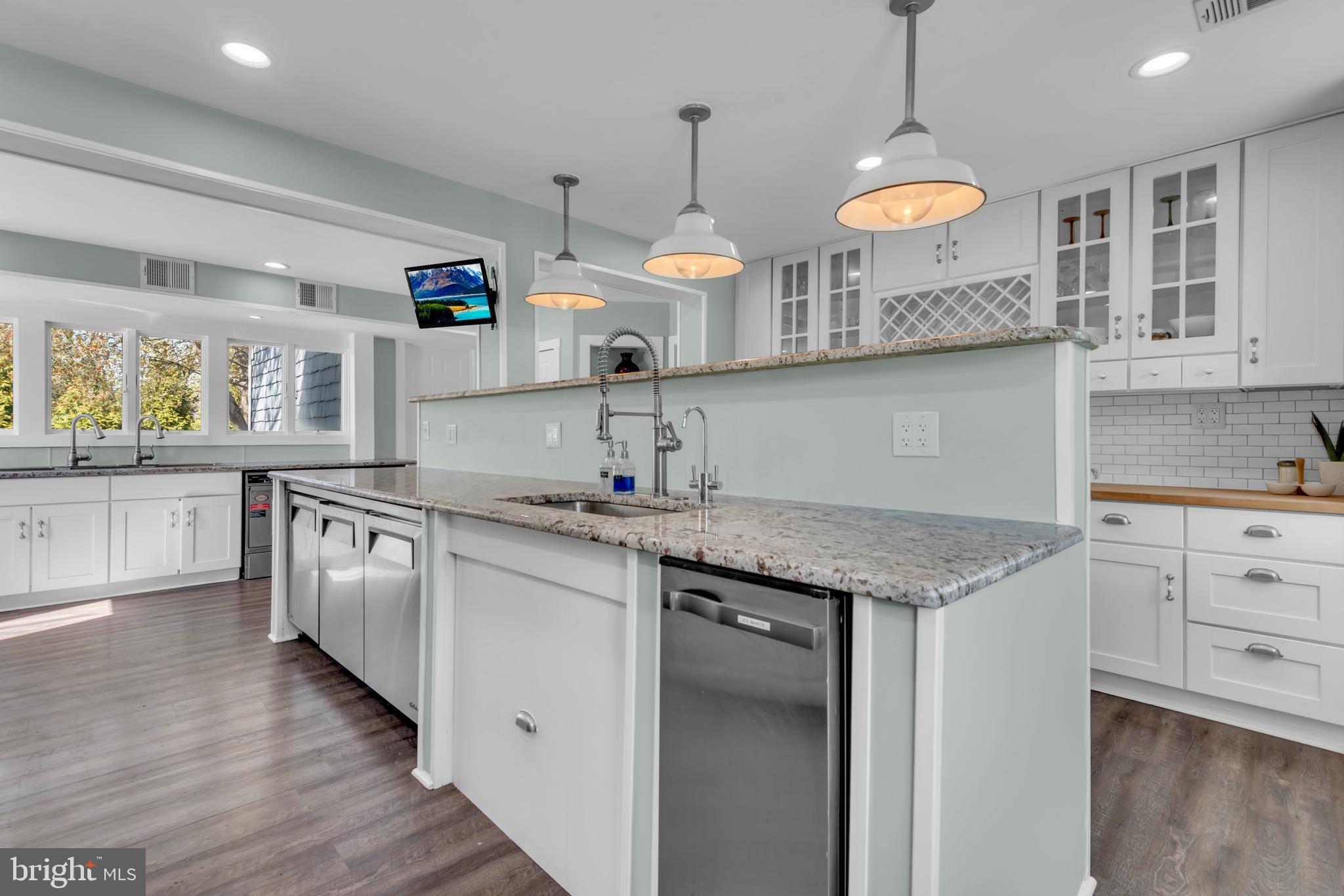 REGULARS - Residential