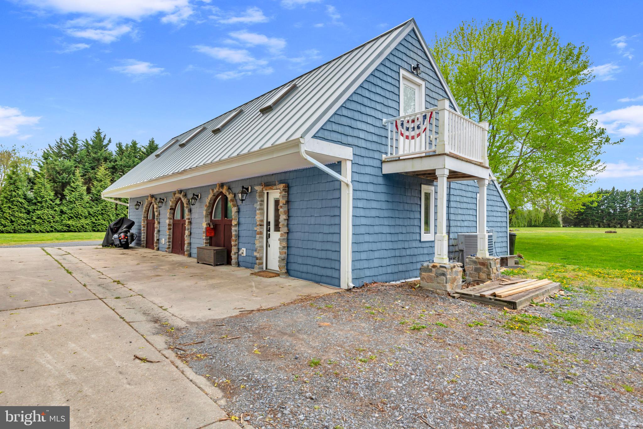 REGULARS - Residential