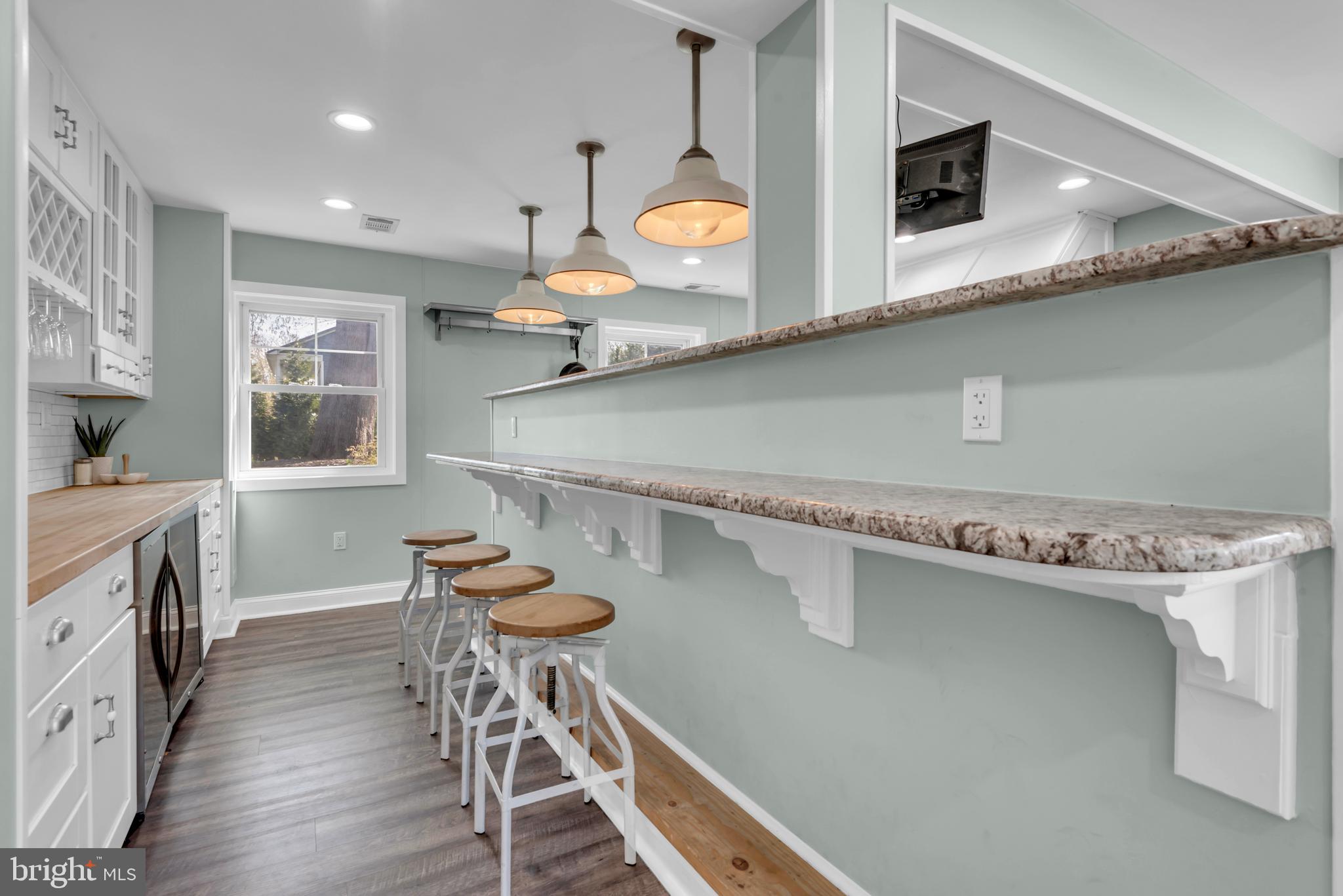 REGULARS - Residential