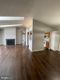 PARKVIEW CONDOMINIUMS - Residential Lease