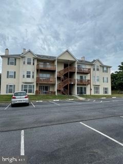 PARKVIEW CONDOMINIUMS - Residential Lease