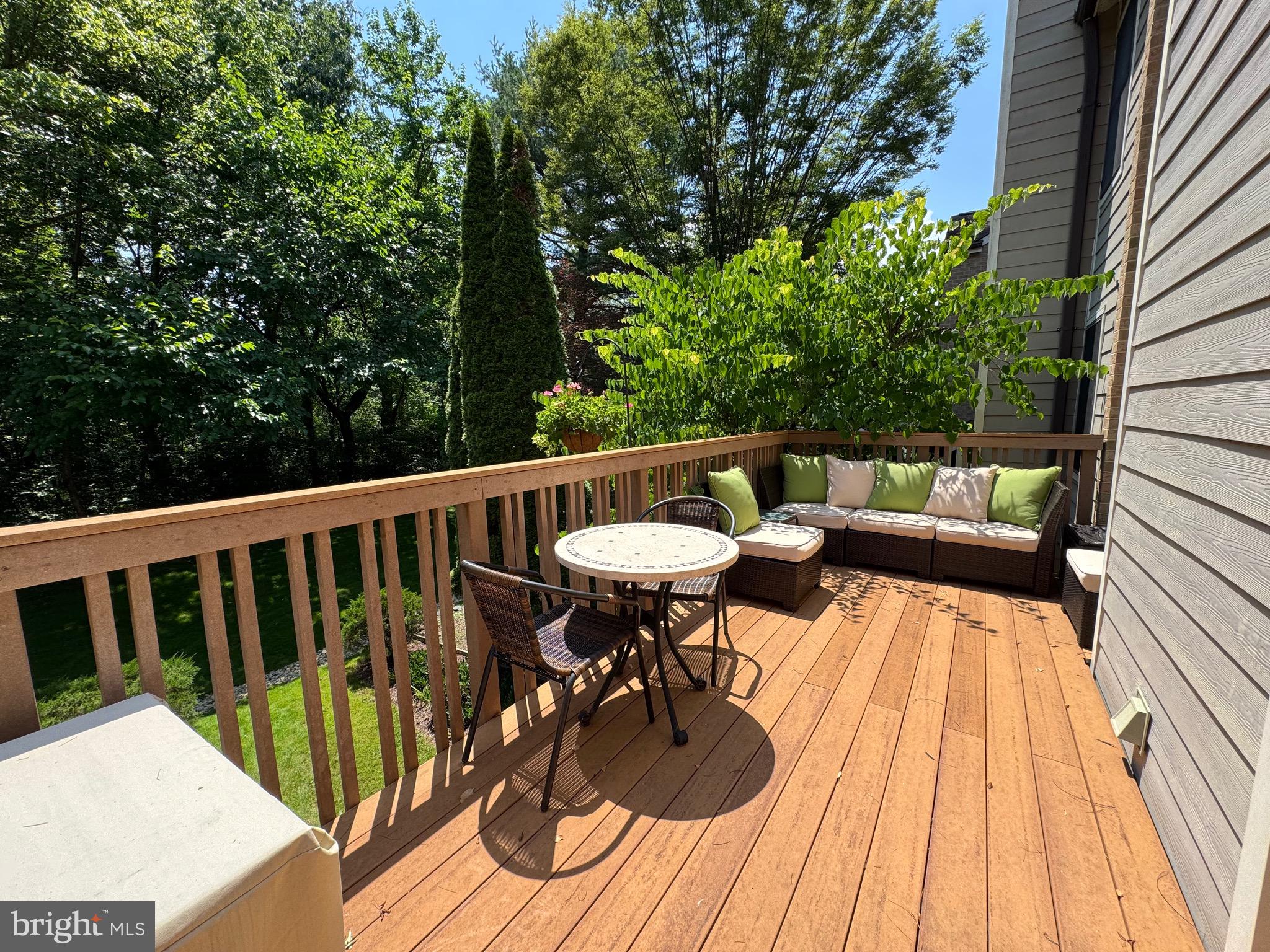 6487 WISHBONE TERRACE