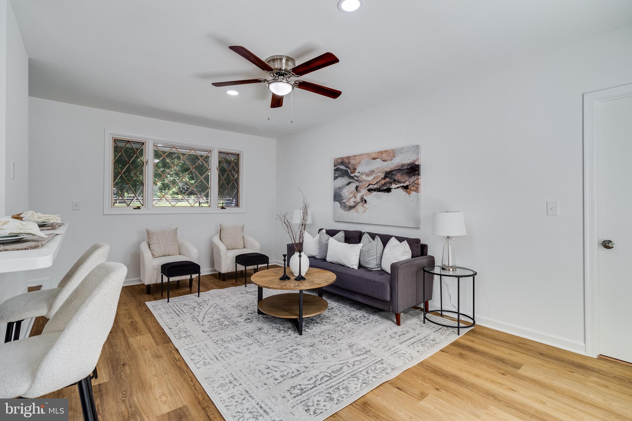 LORD CALVERT HILLS - Residential