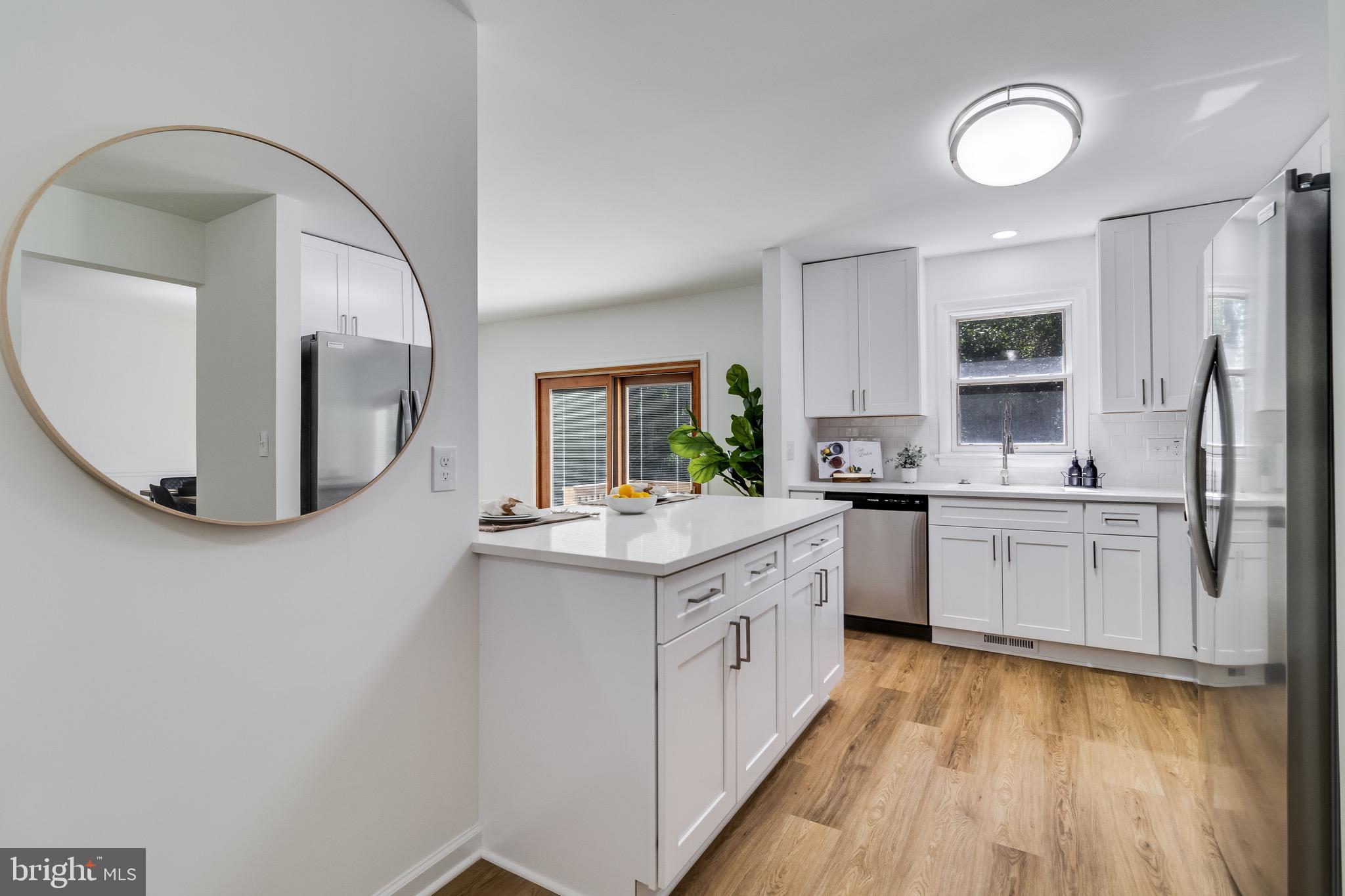 LORD CALVERT HILLS - Residential