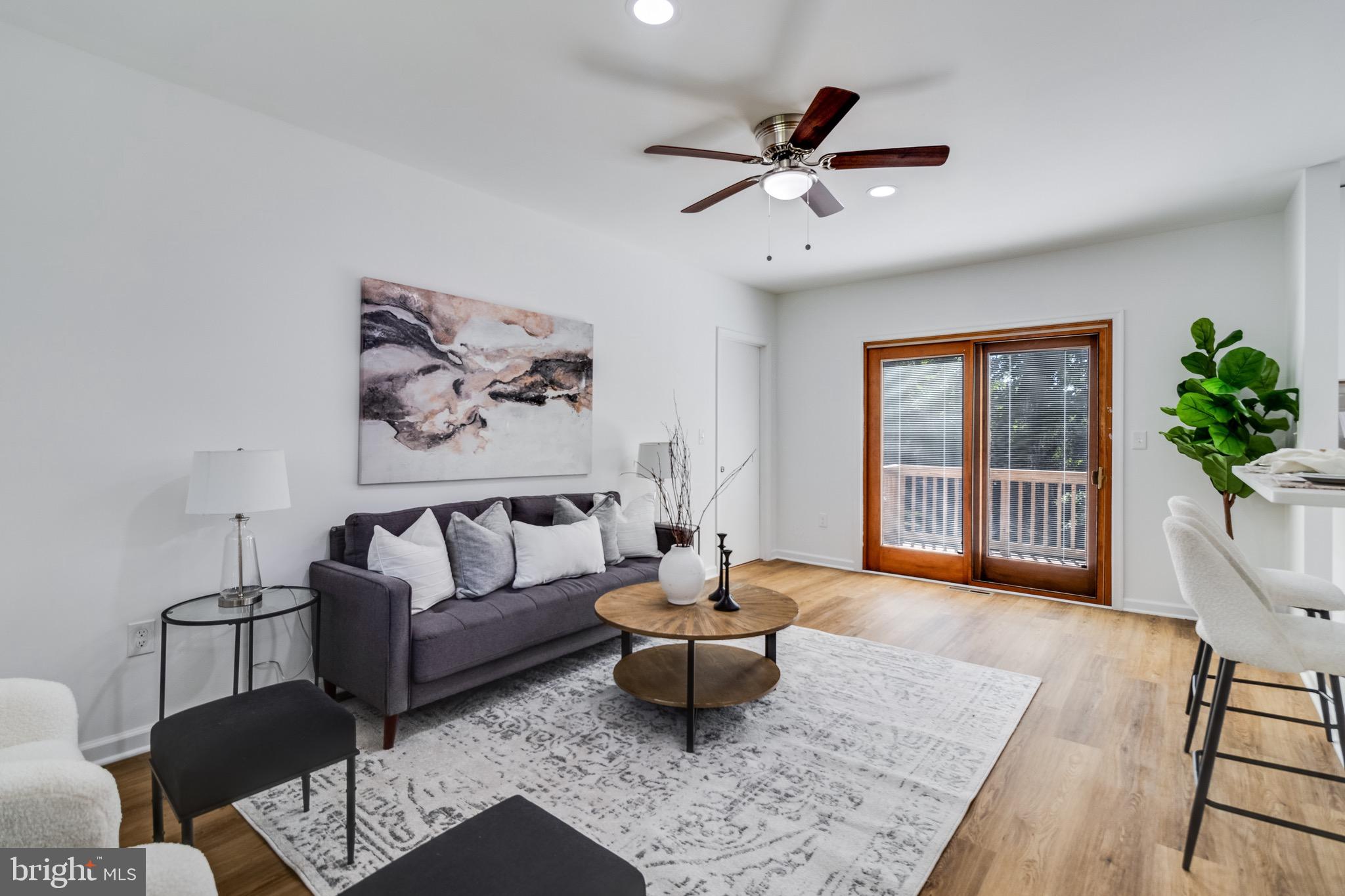 LORD CALVERT HILLS - Residential