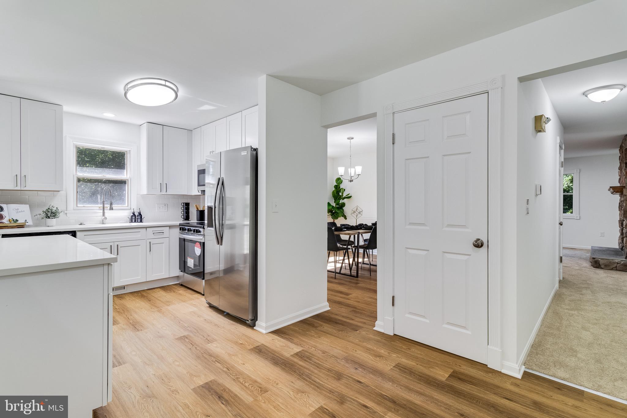 LORD CALVERT HILLS - Residential