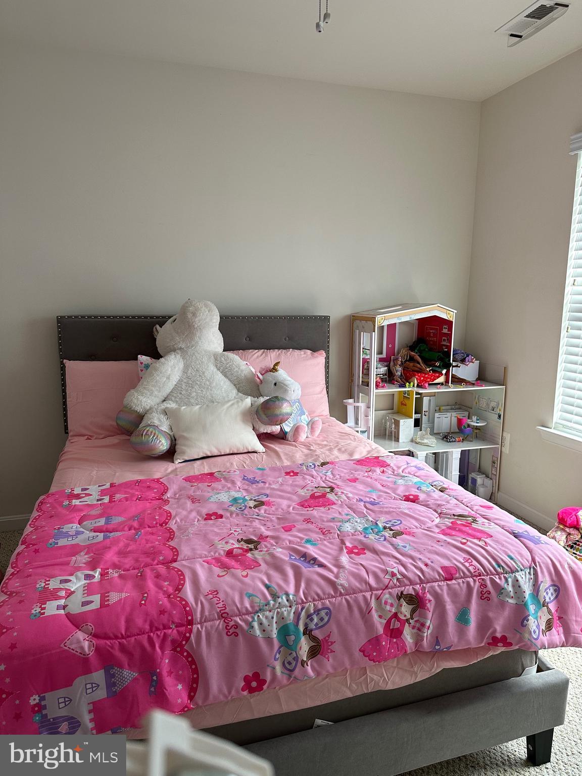 GREENBRIER - Residential Lease