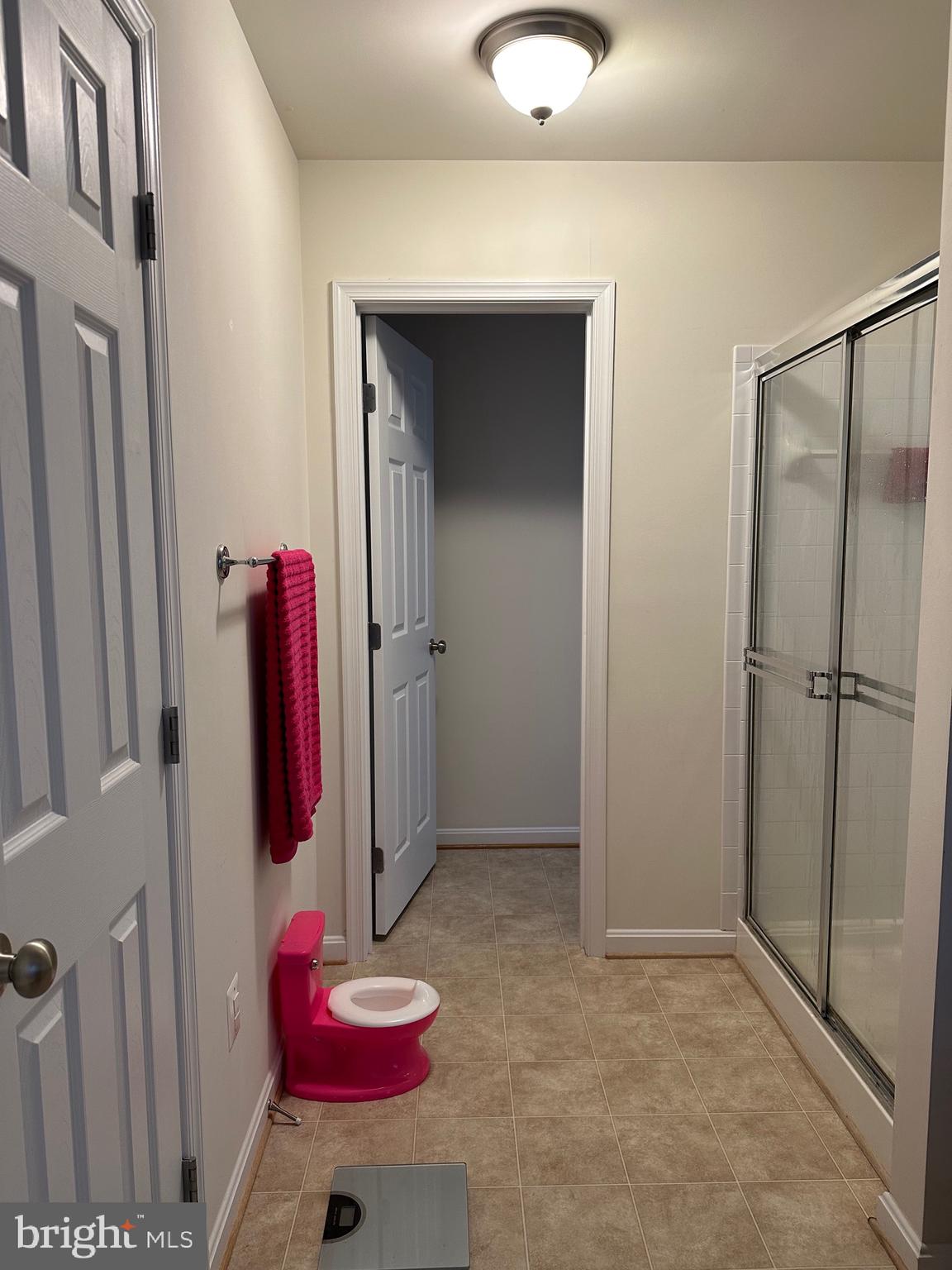 GREENBRIER - Residential Lease