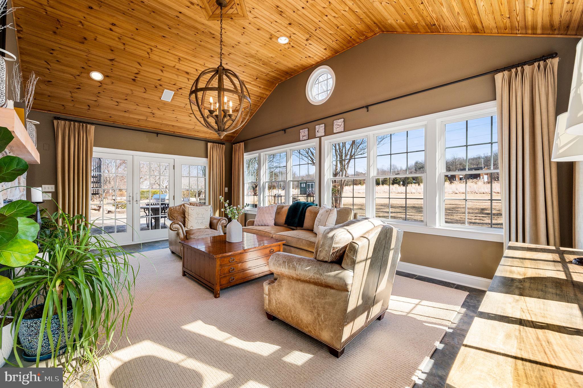 COLDSTREAM - Residential