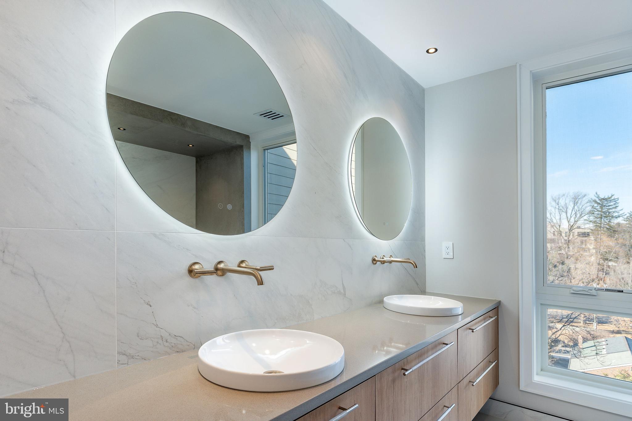 MANAYUNK - Residential