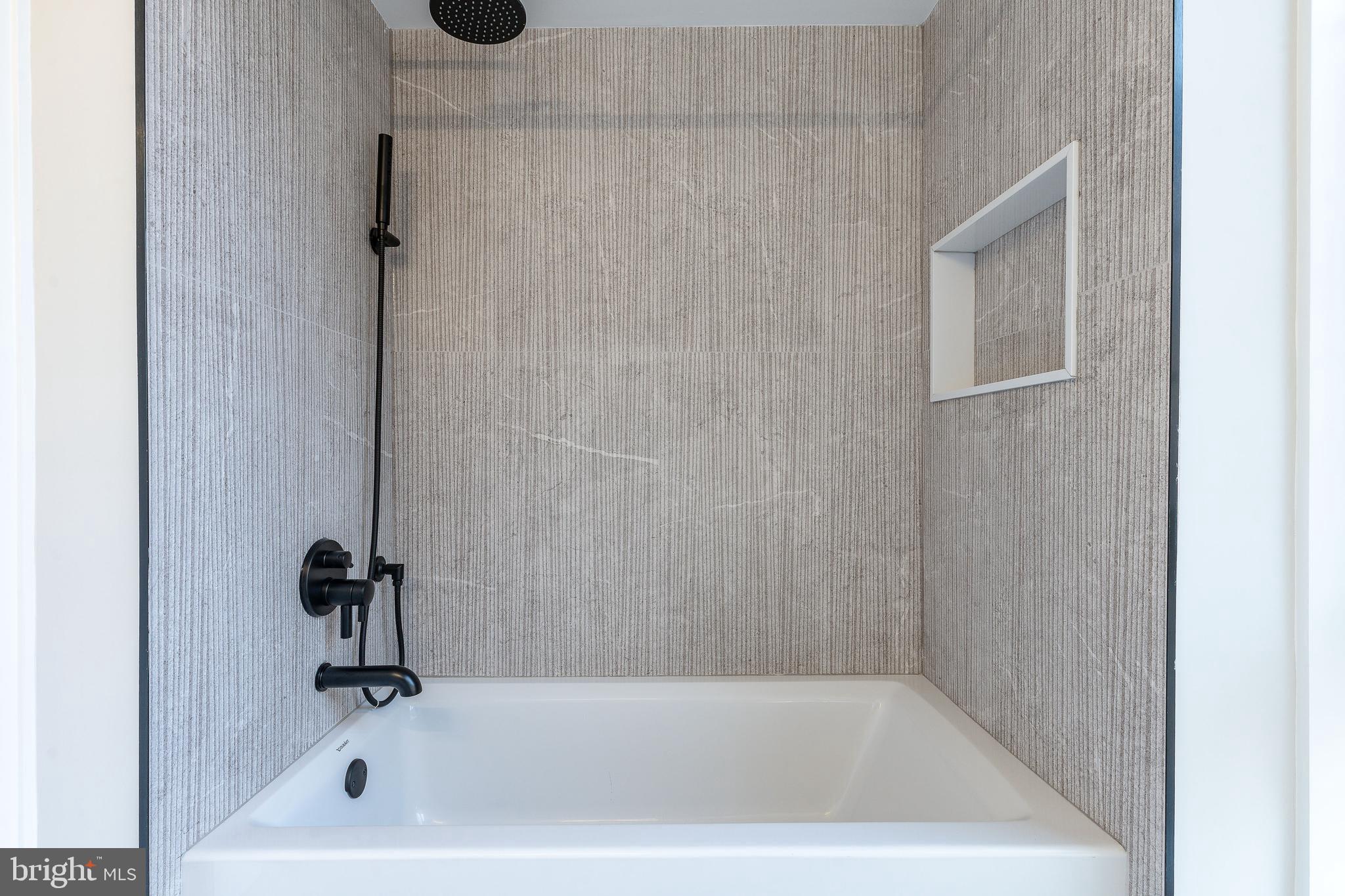 MANAYUNK - Residential