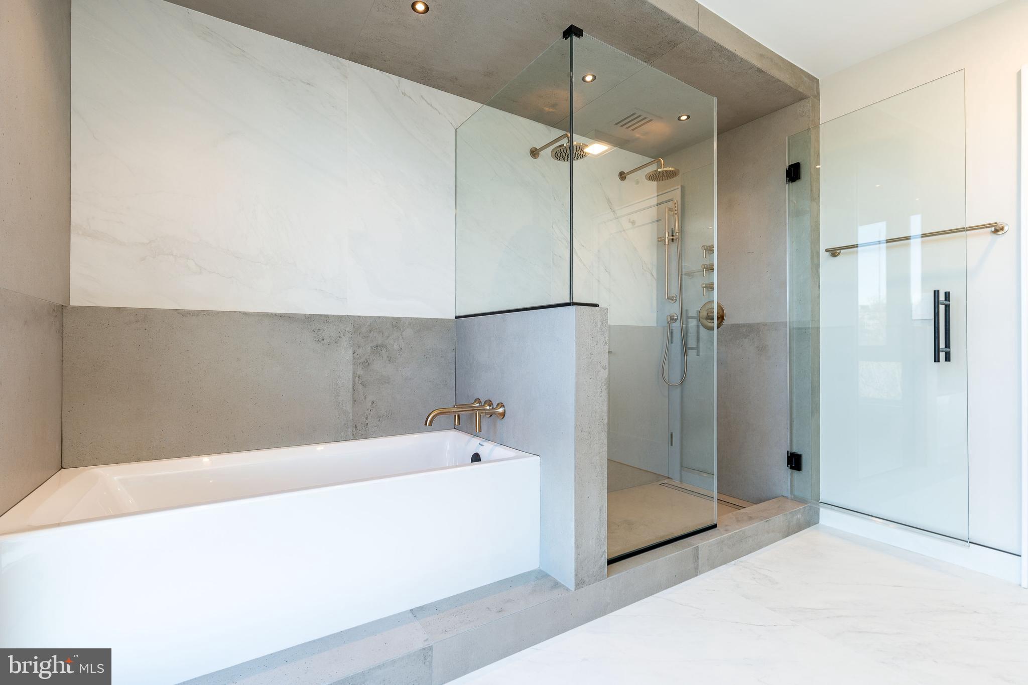 MANAYUNK - Residential