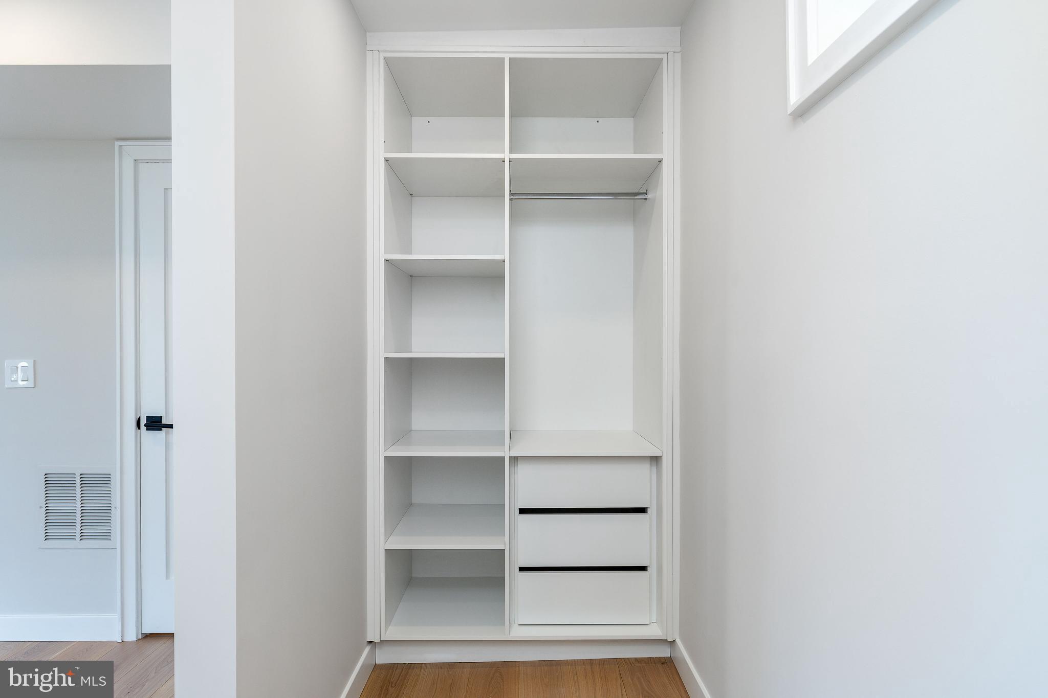 MANAYUNK - Residential