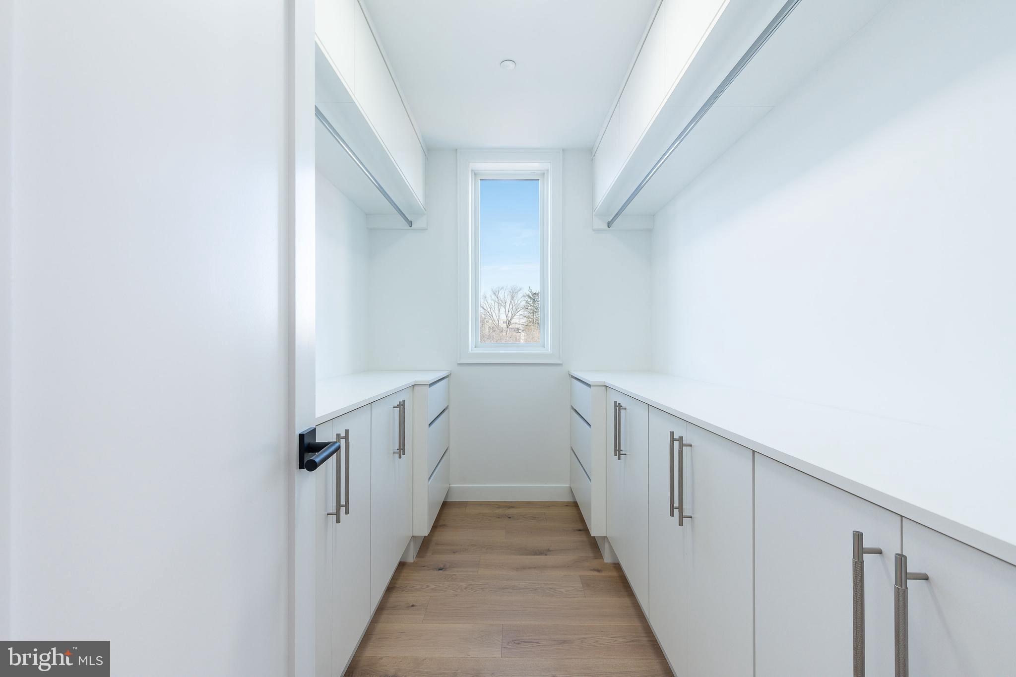 MANAYUNK - Residential