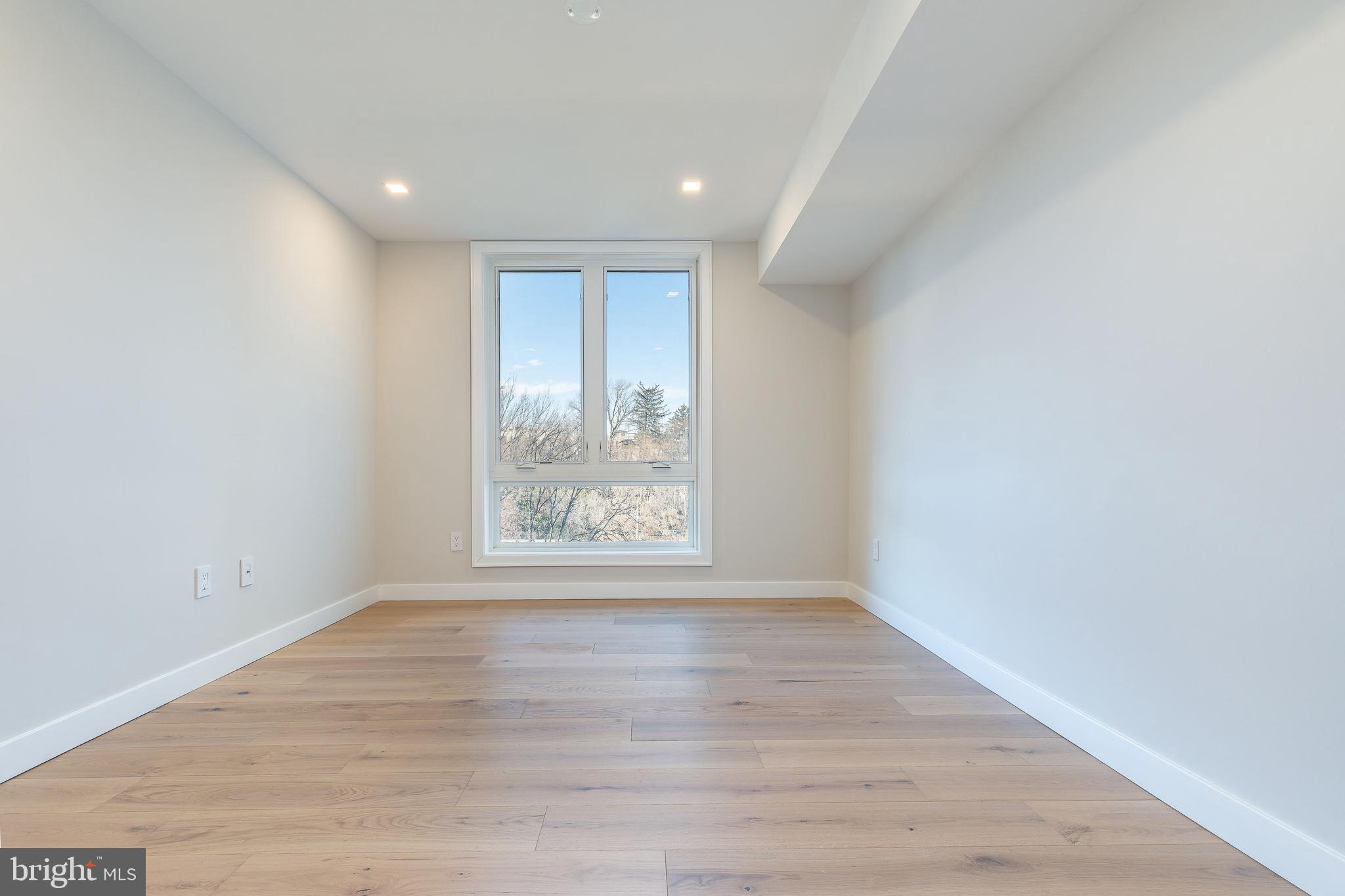 MANAYUNK - Residential