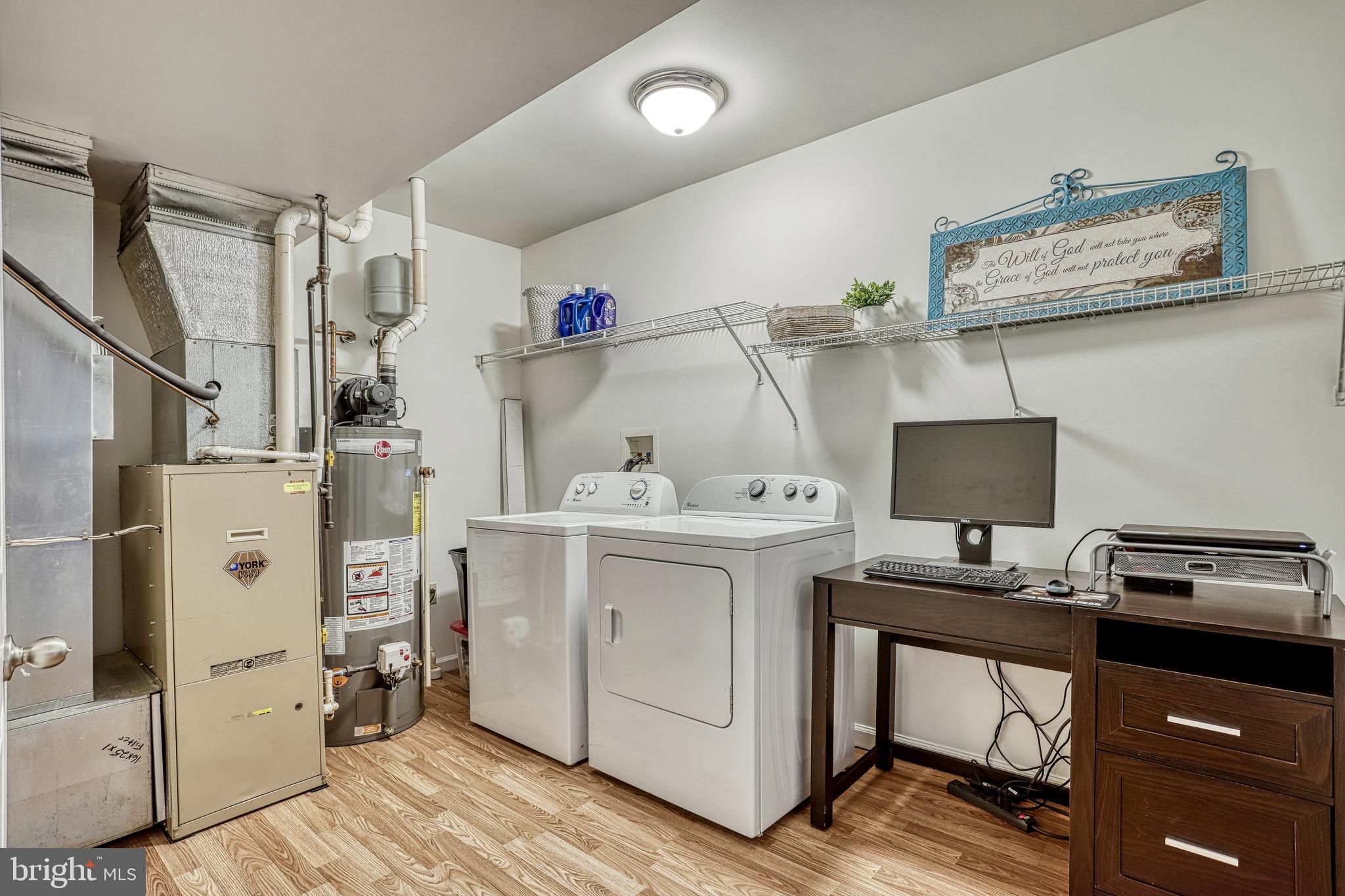 BARWOOD ESTATES - Residential