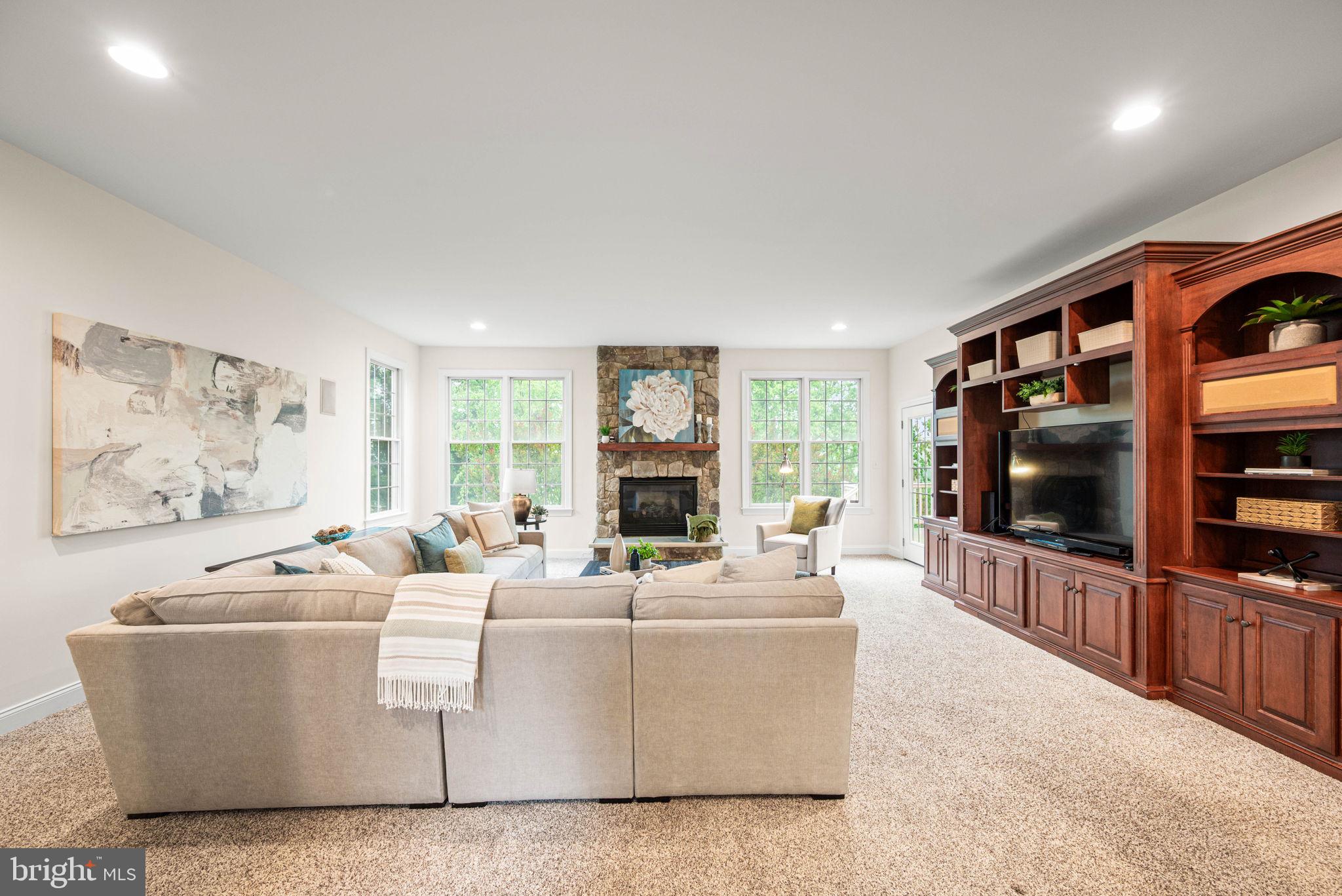 CHESTNUT RIDGE ESTATES - Residential