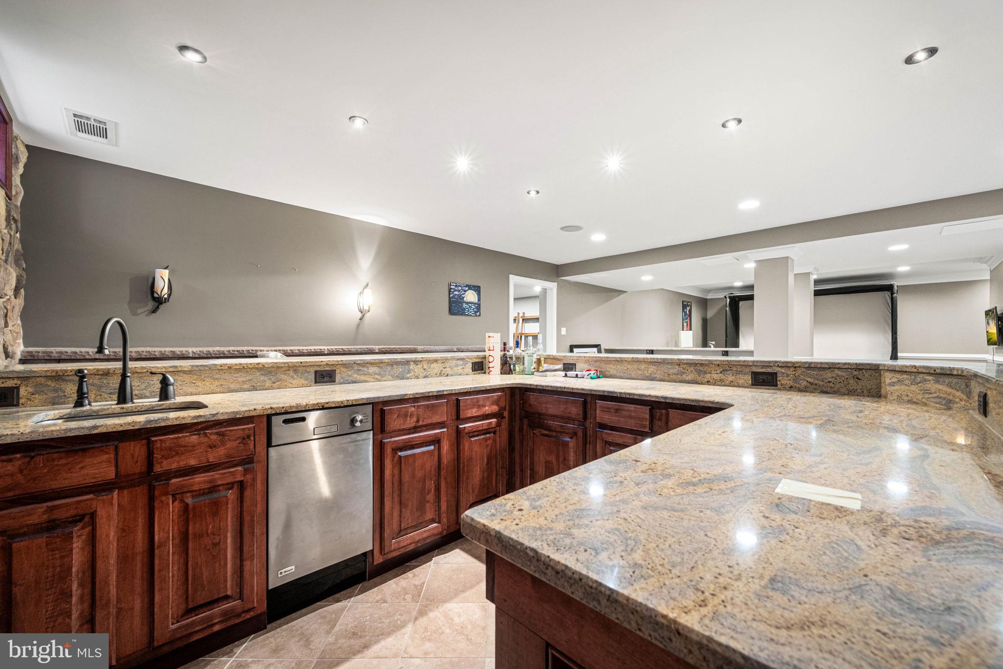 CHESTNUT RIDGE ESTATES - Residential