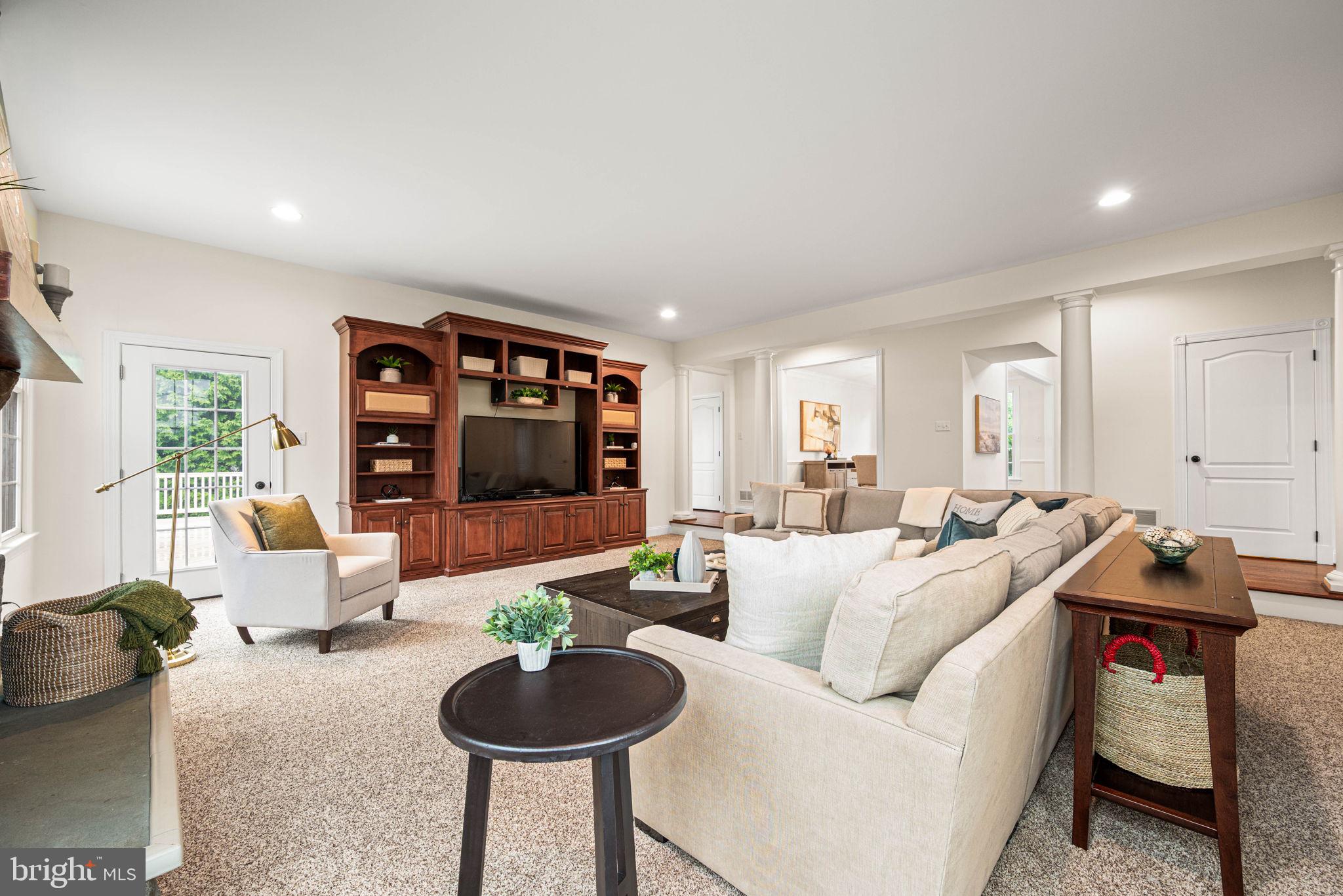 CHESTNUT RIDGE ESTATES - Residential
