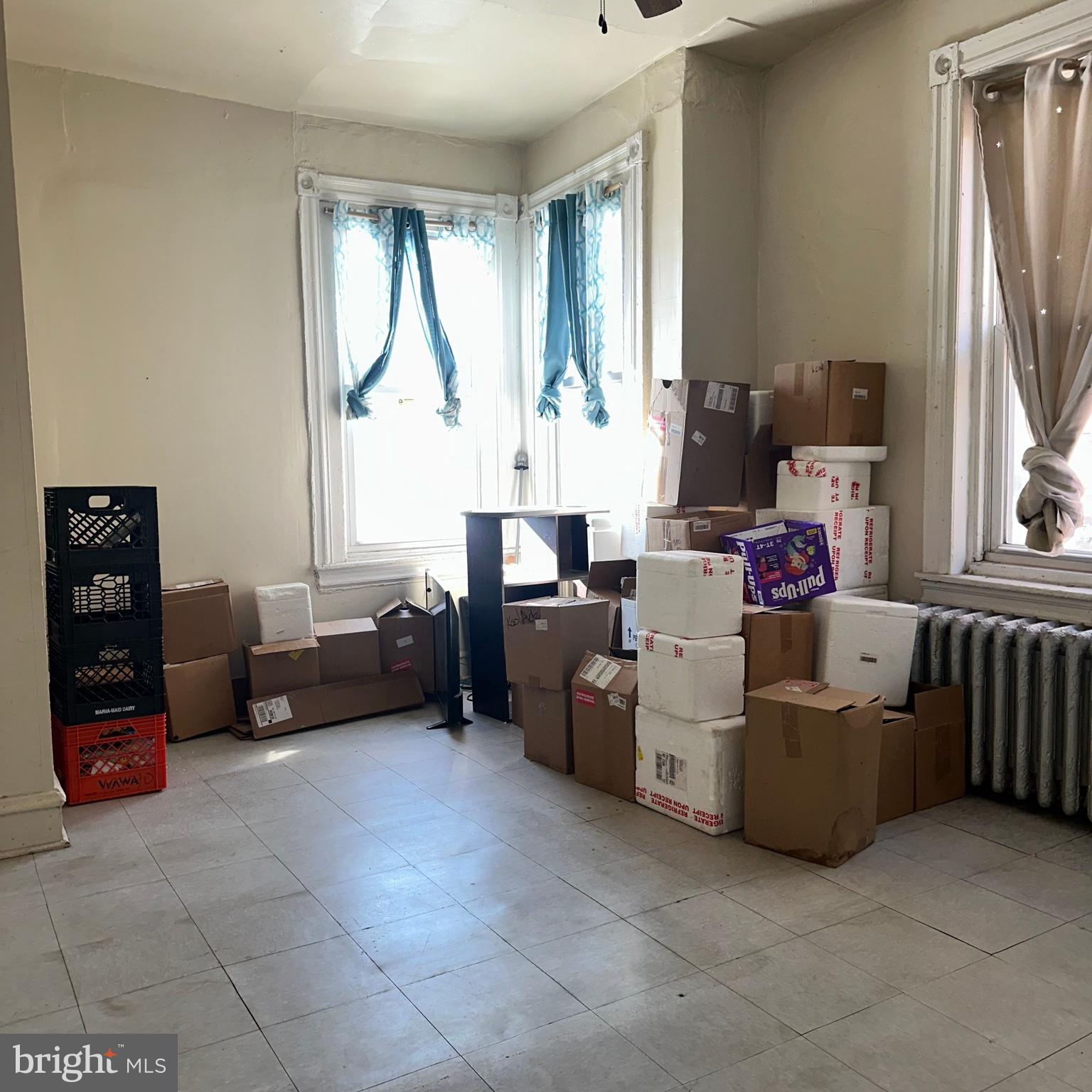 STRAWBERRY MANSION - Residential Income