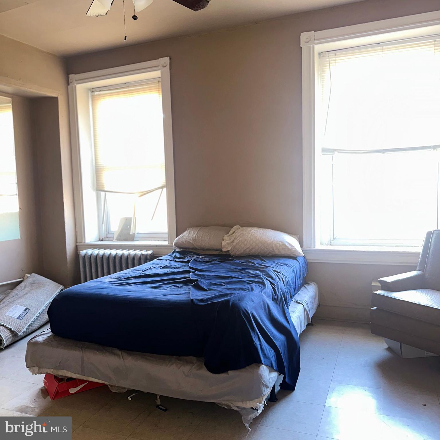 STRAWBERRY MANSION - Residential Income