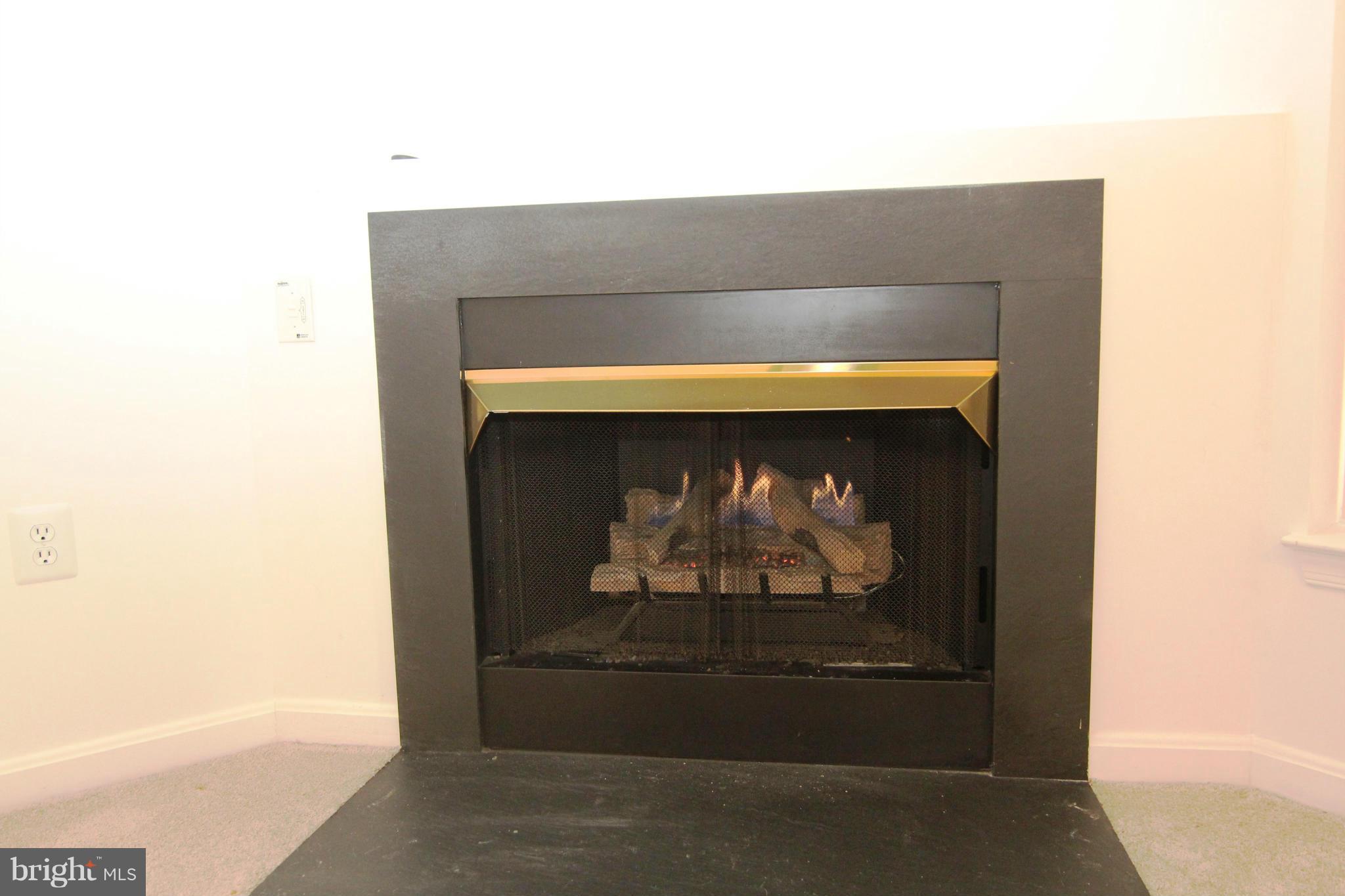 NORTH CROSSING - Residential Lease