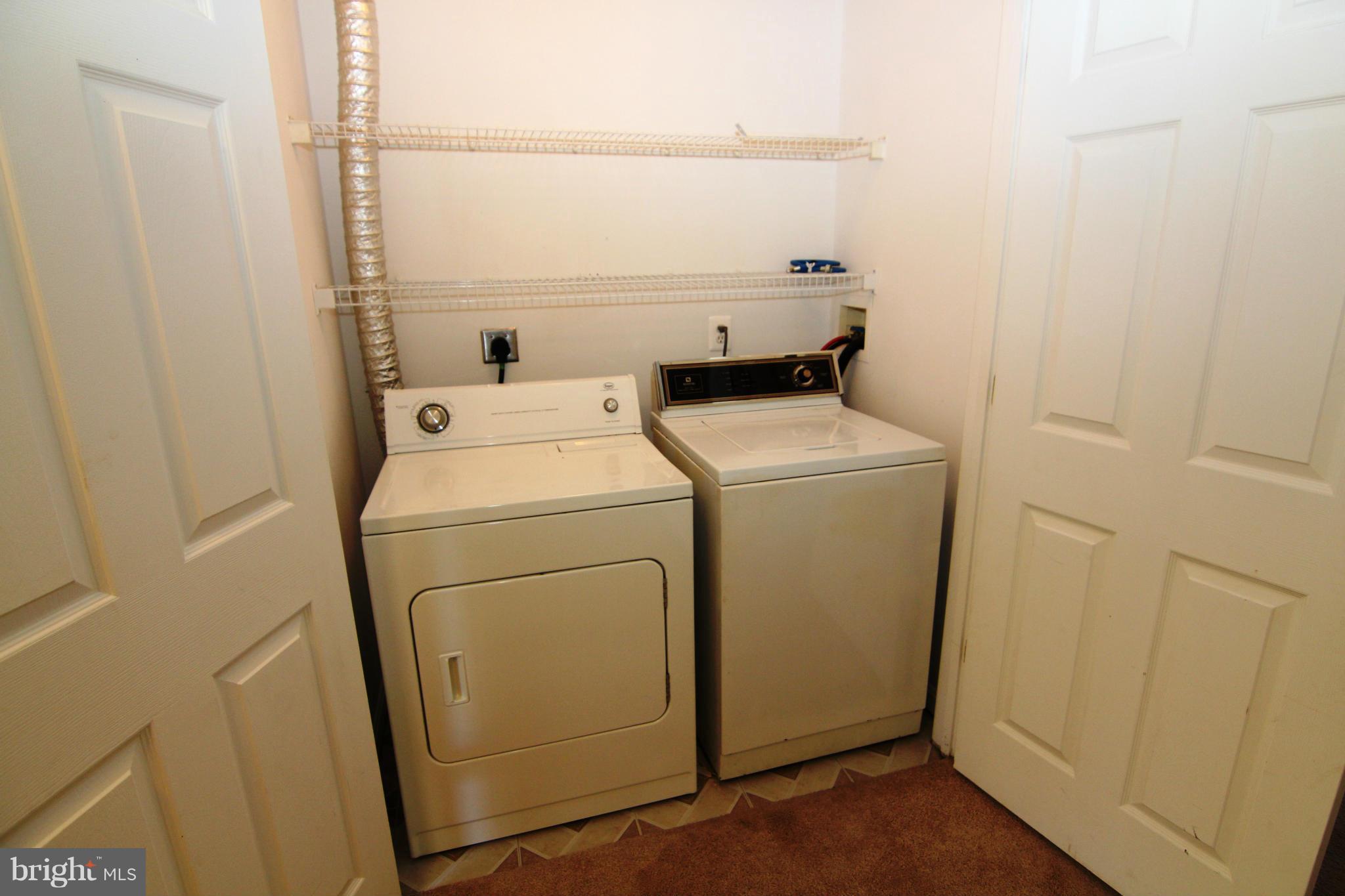 NORTH CROSSING - Residential Lease