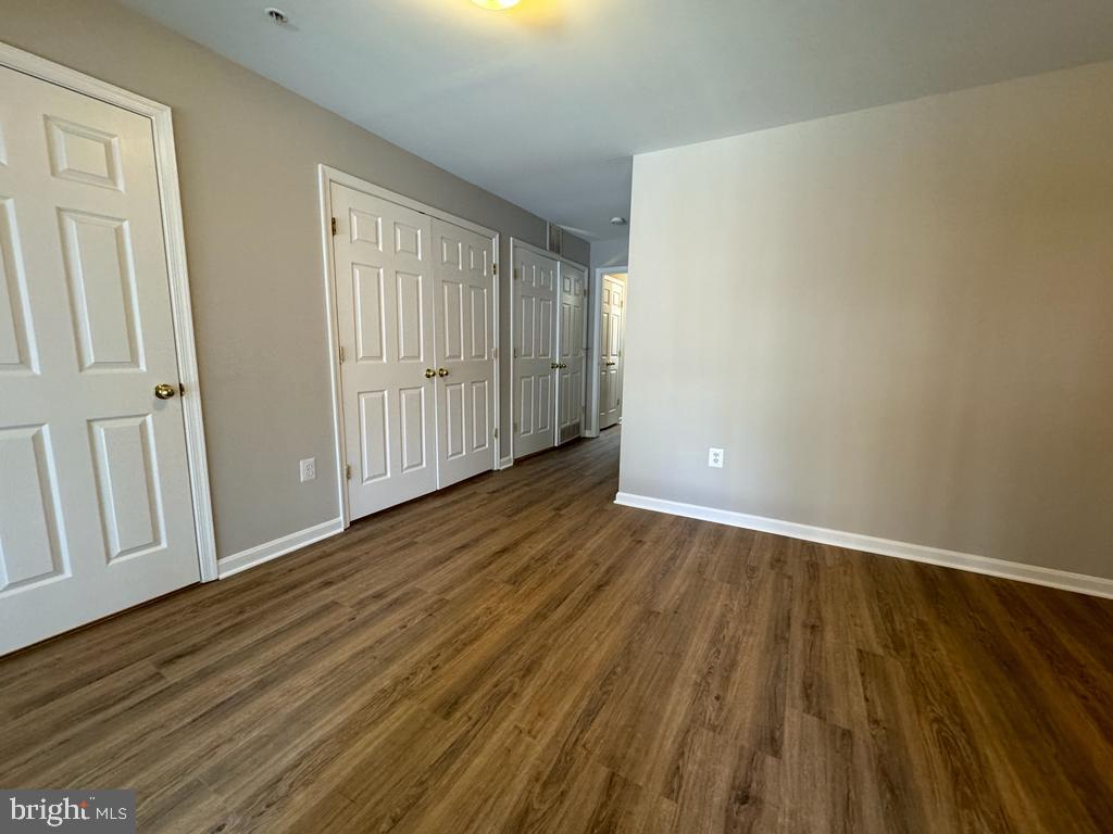 NORTH CROSSING - Residential Lease