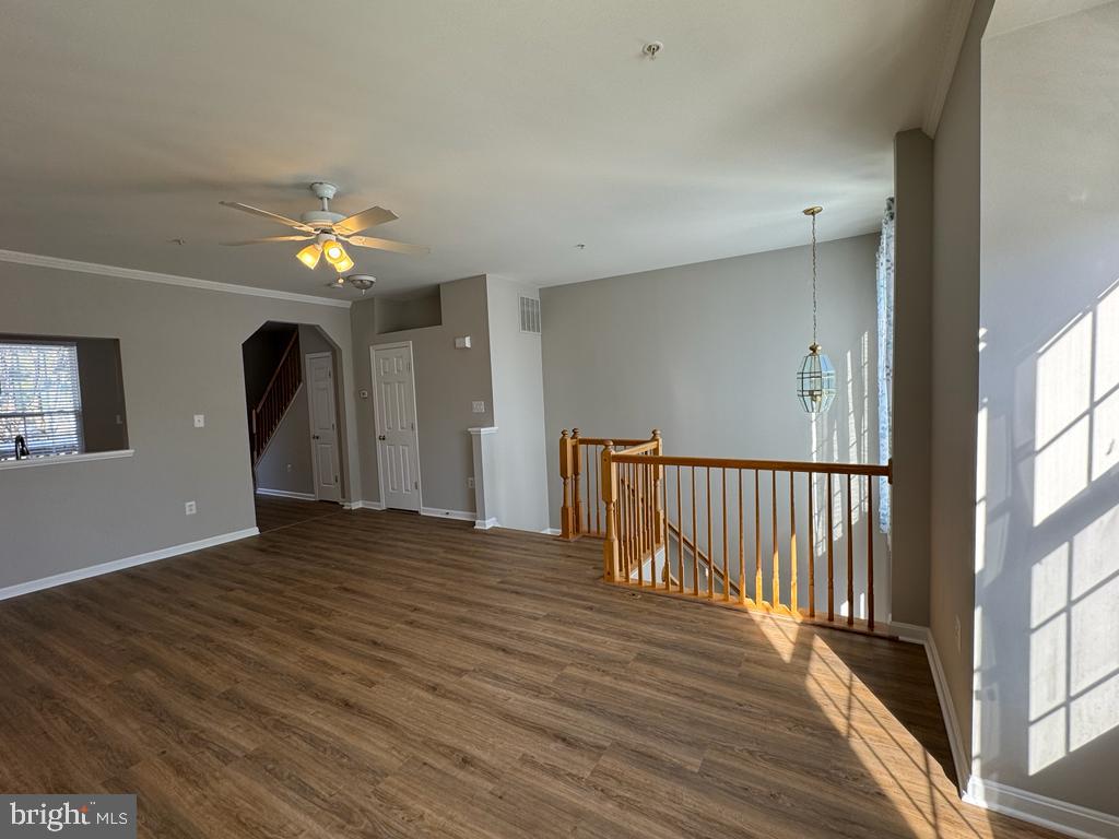 NORTH CROSSING - Residential Lease