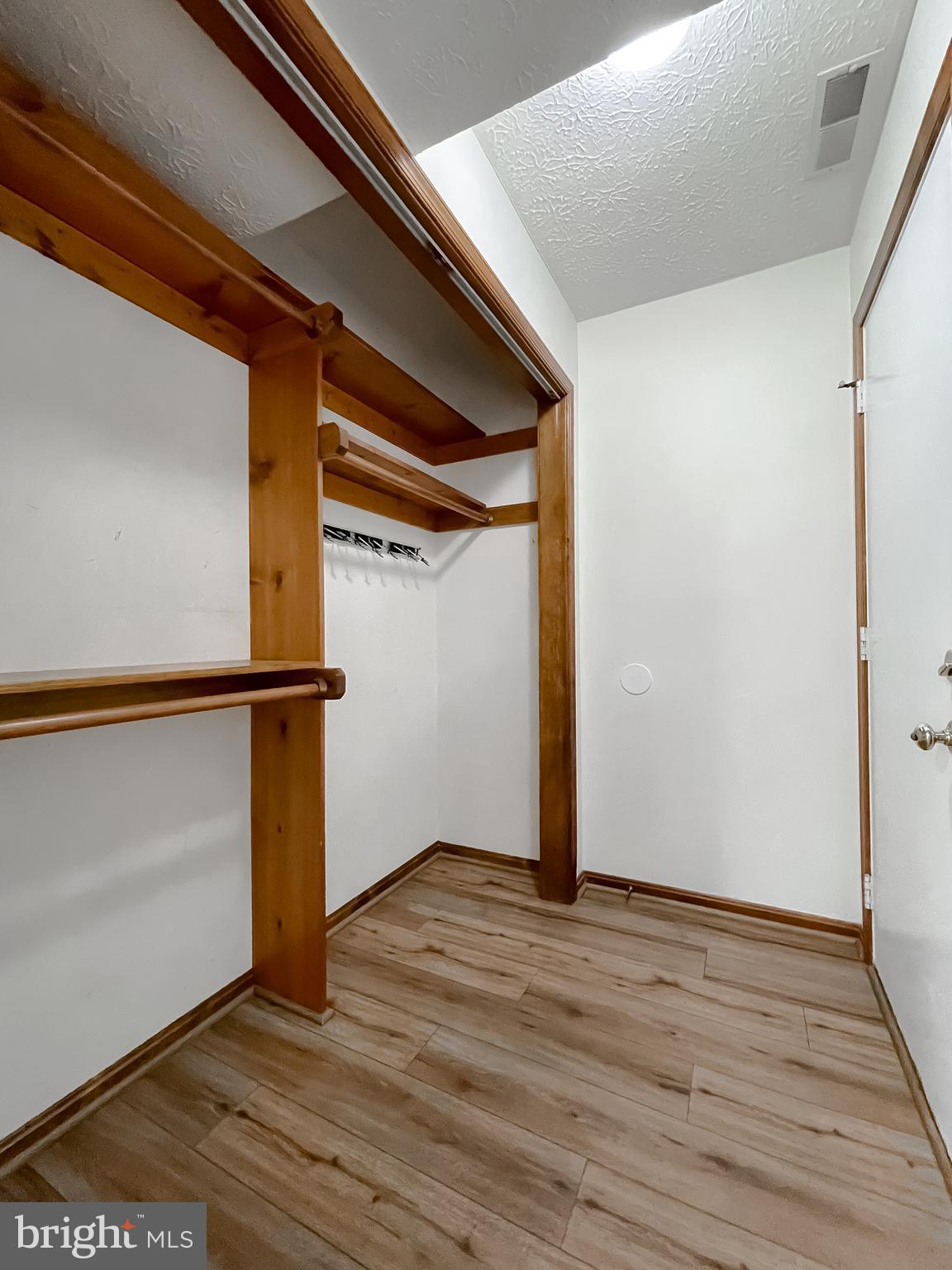 ORCHID PARK OF WILDEWOOD - Residential