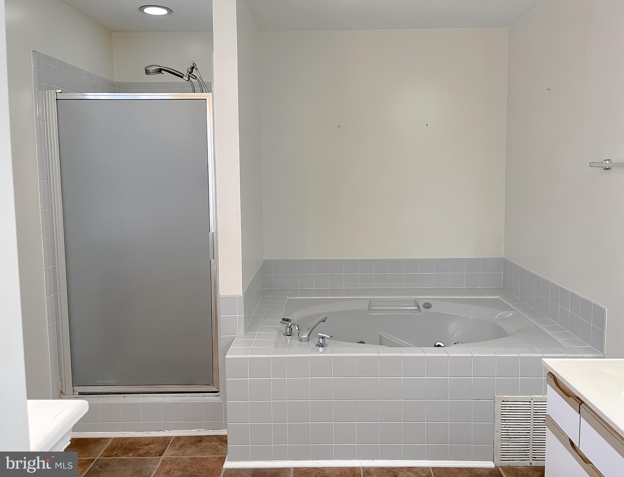 ORCHID PARK OF WILDEWOOD - Residential