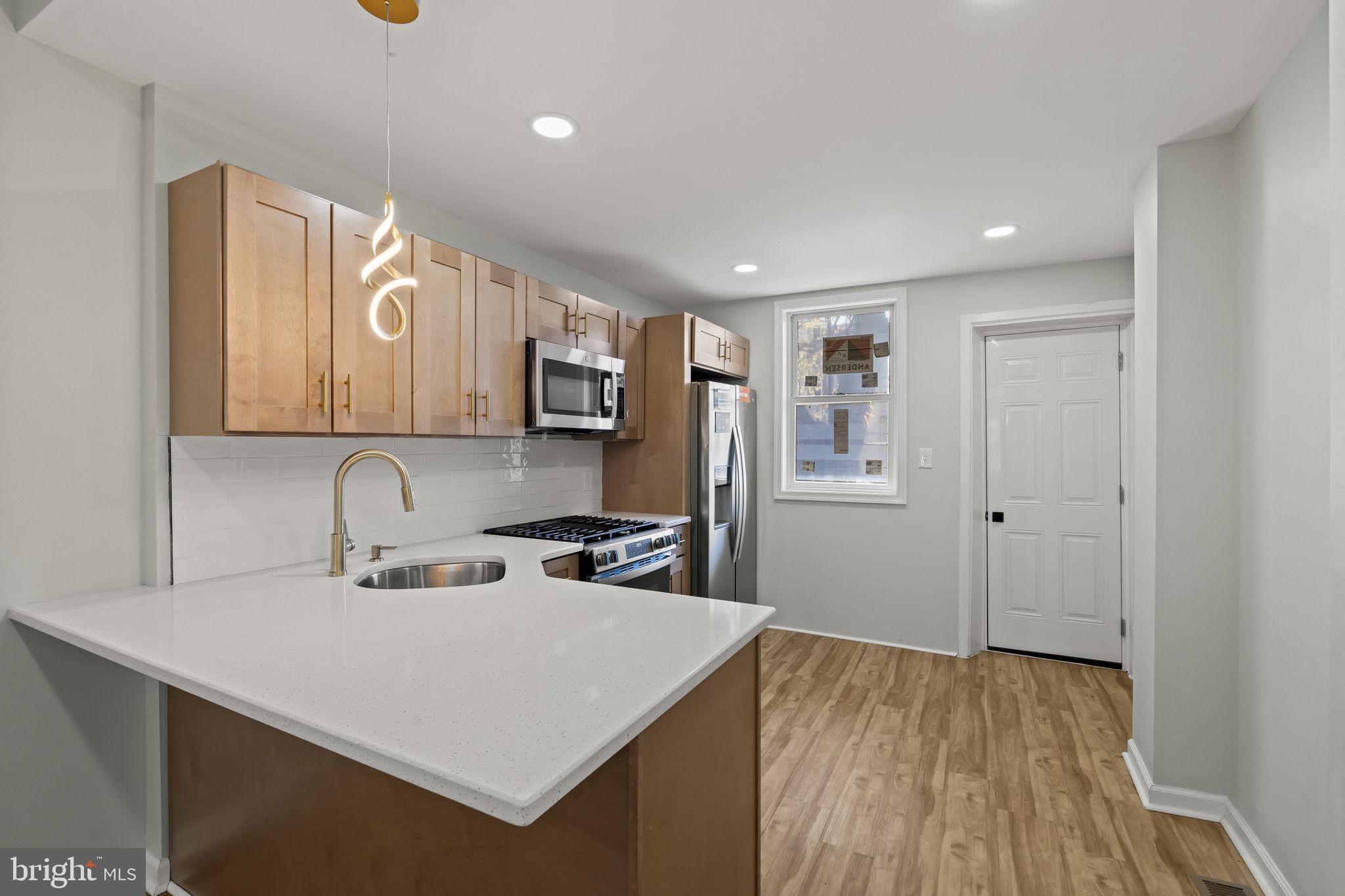 KINGSESSING - Residential