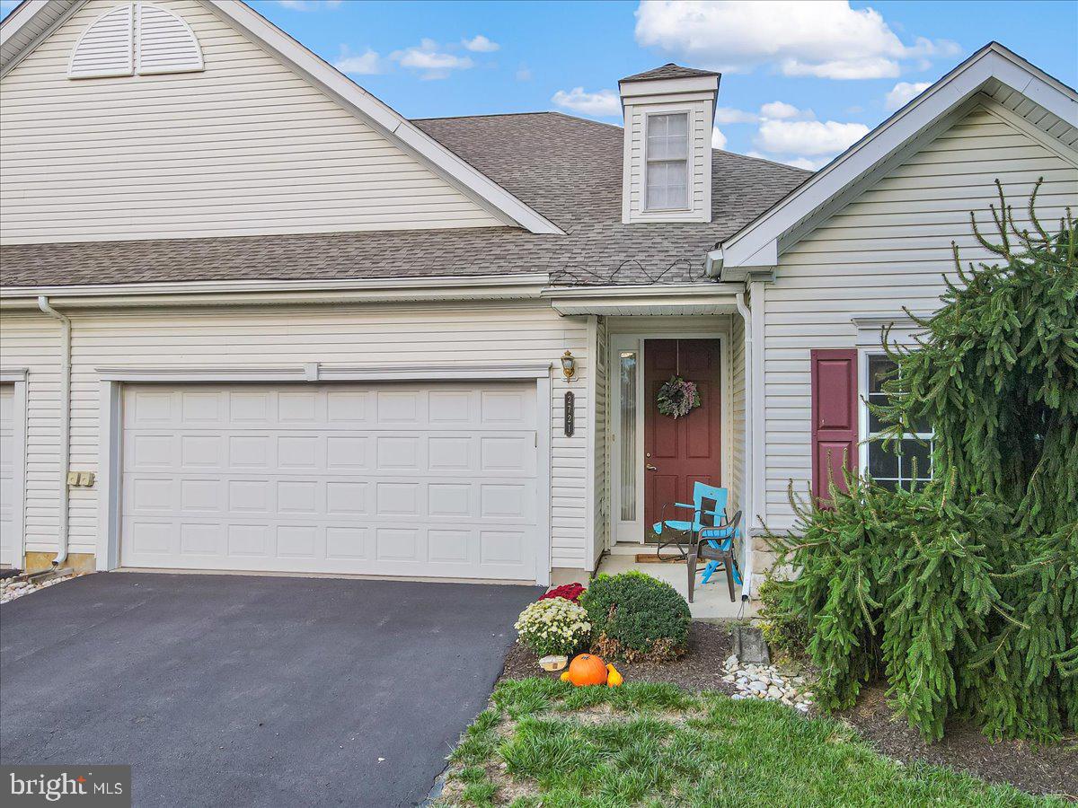 WILD CHERRY KNOLL - Residential