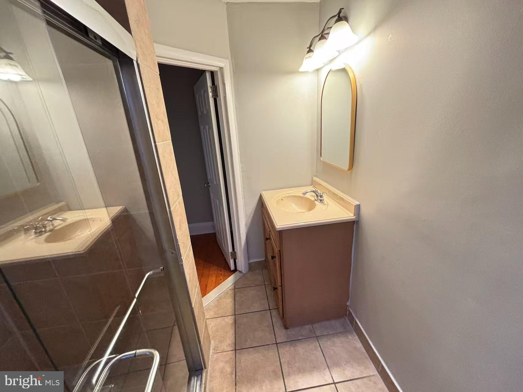 PHILADELPHIA - Residential