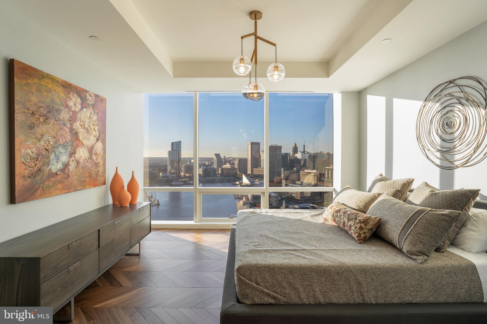 HARBOR EAST - Residential