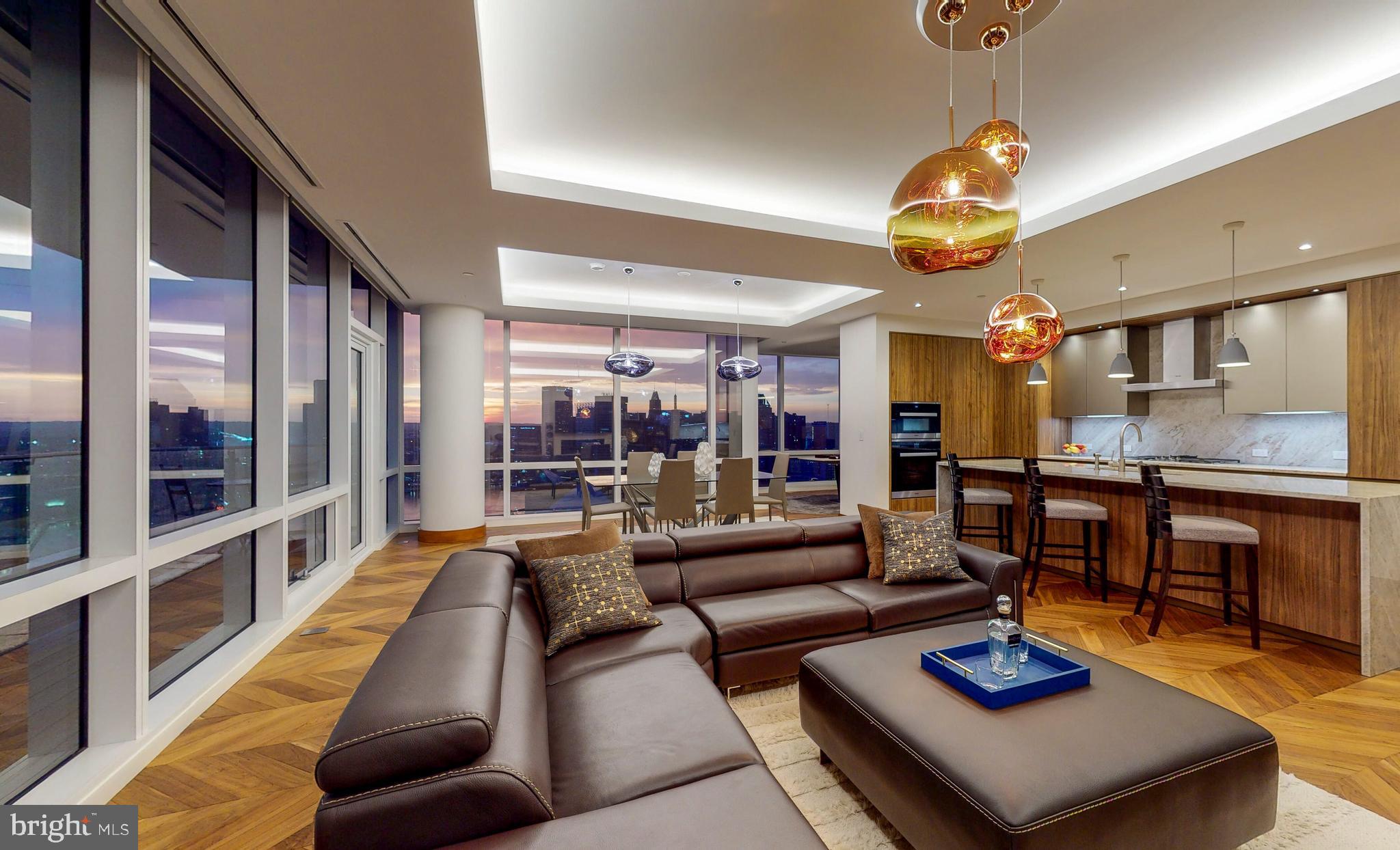 HARBOR EAST - Residential