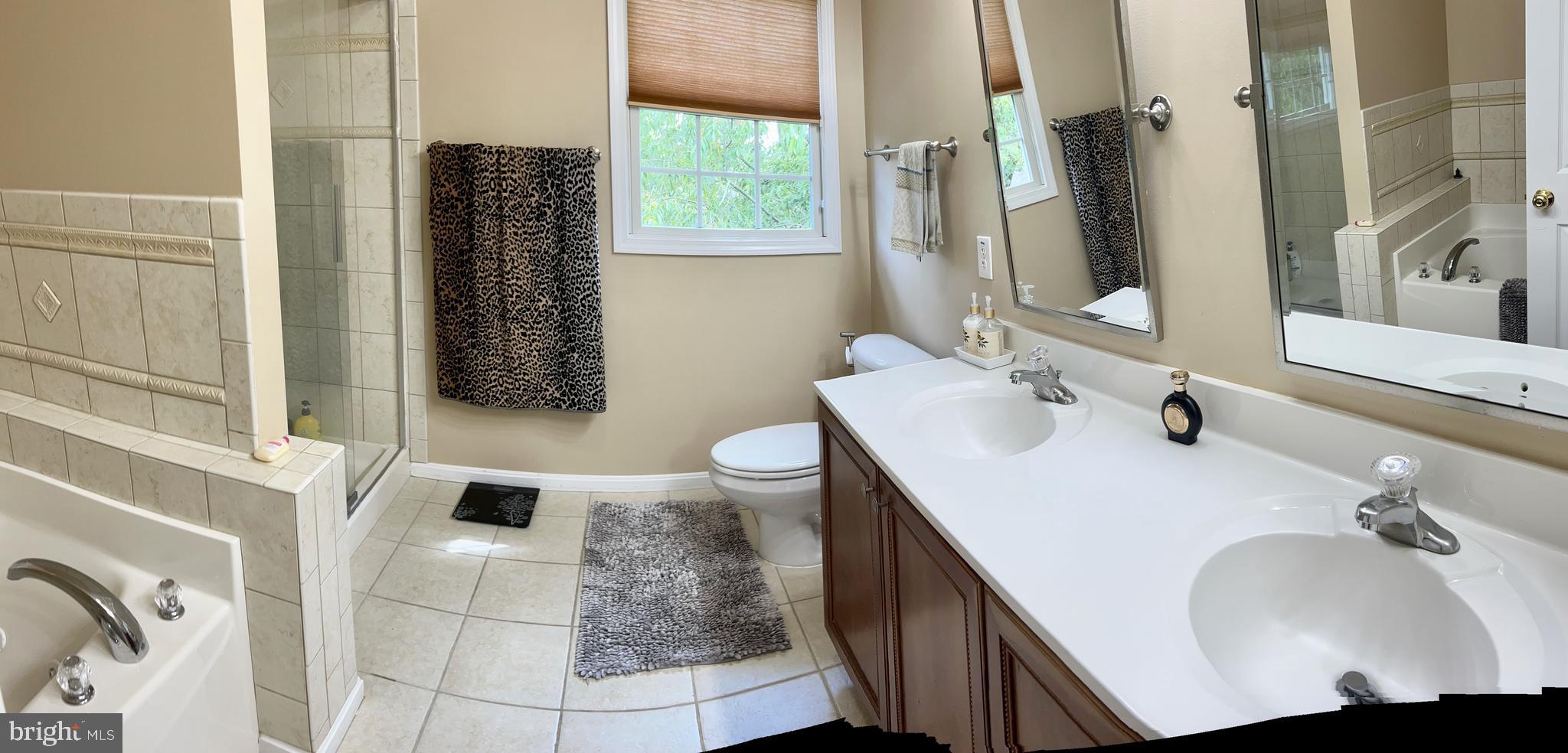 PT ROCKVILLE TWN RES 1 - Residential Lease