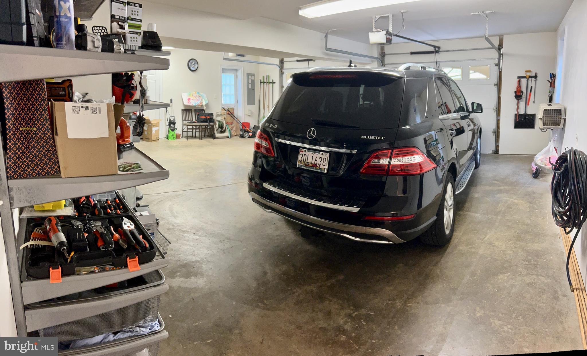 PT ROCKVILLE TWN RES 1 - Residential Lease